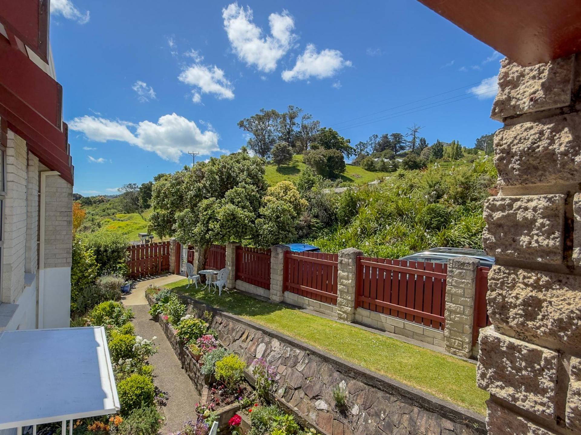 222 Reservoir Road, Thames