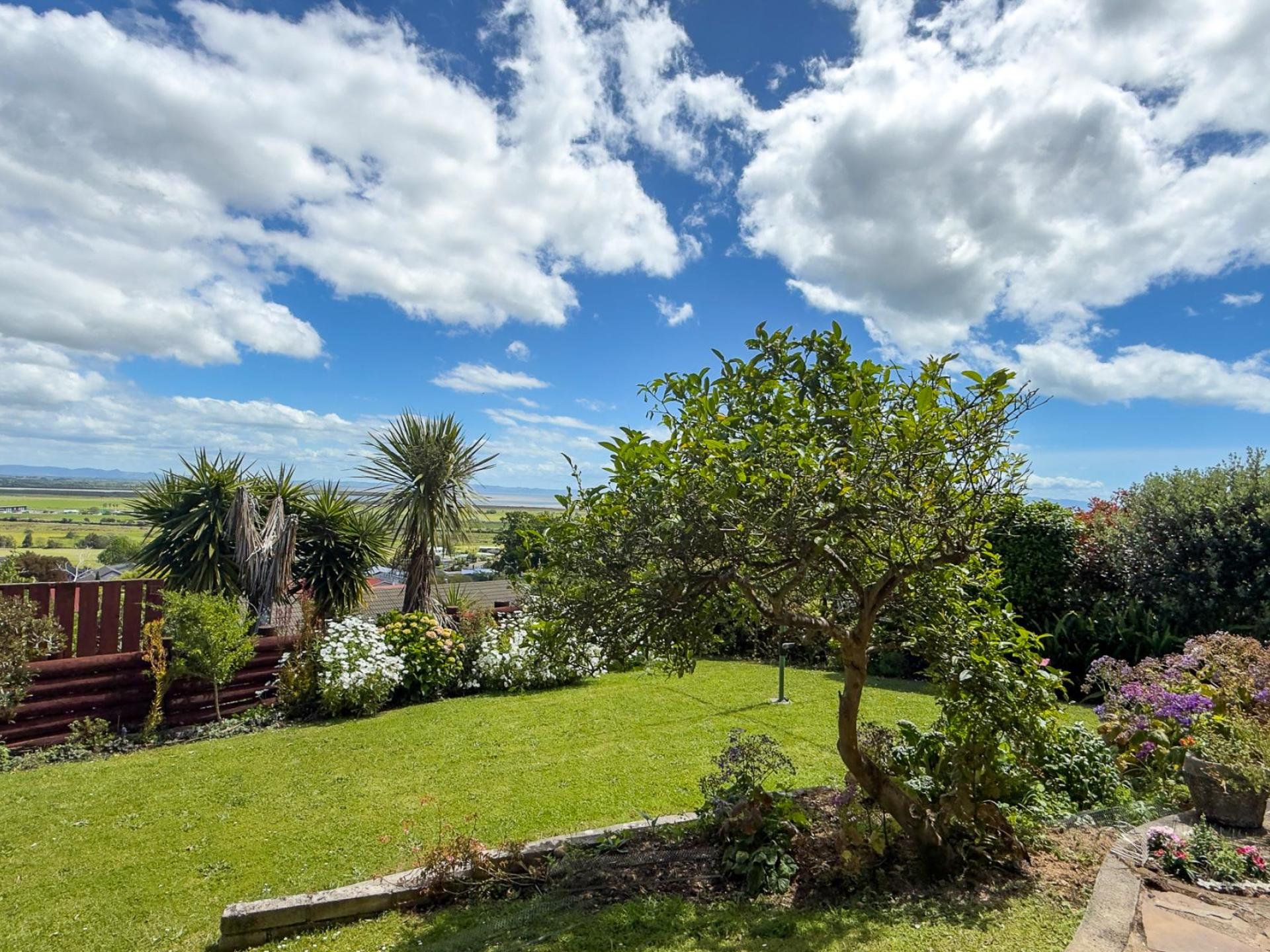 222 Reservoir Road, Thames