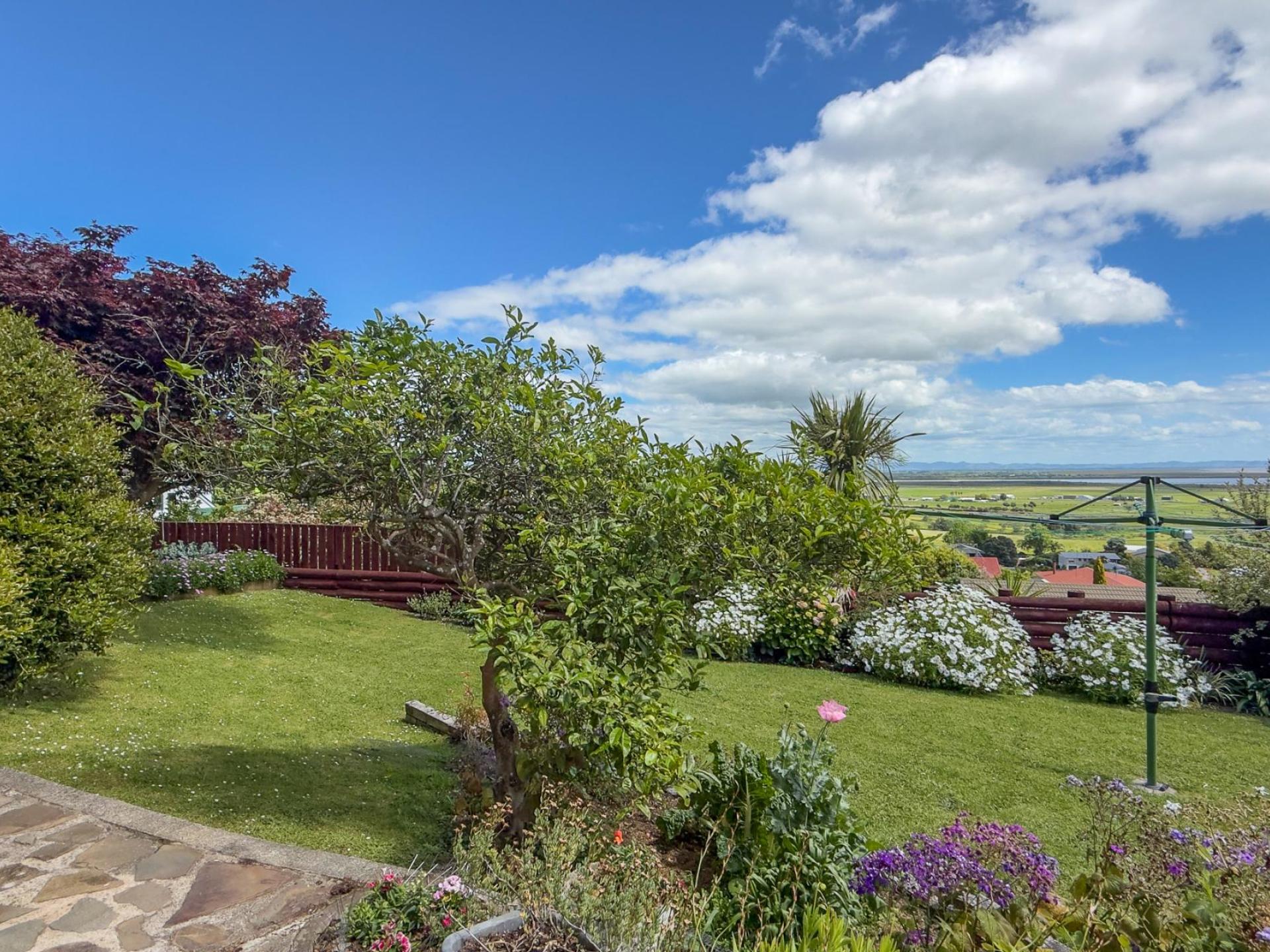 222 Reservoir Road, Thames