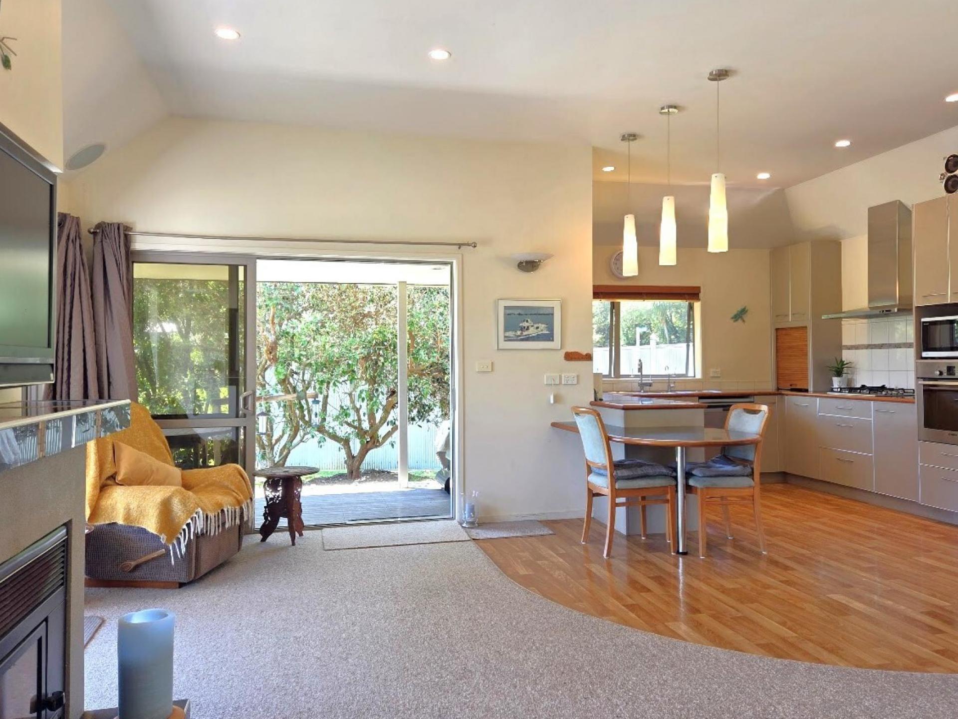 124 Goldfields Drive, Matarangi