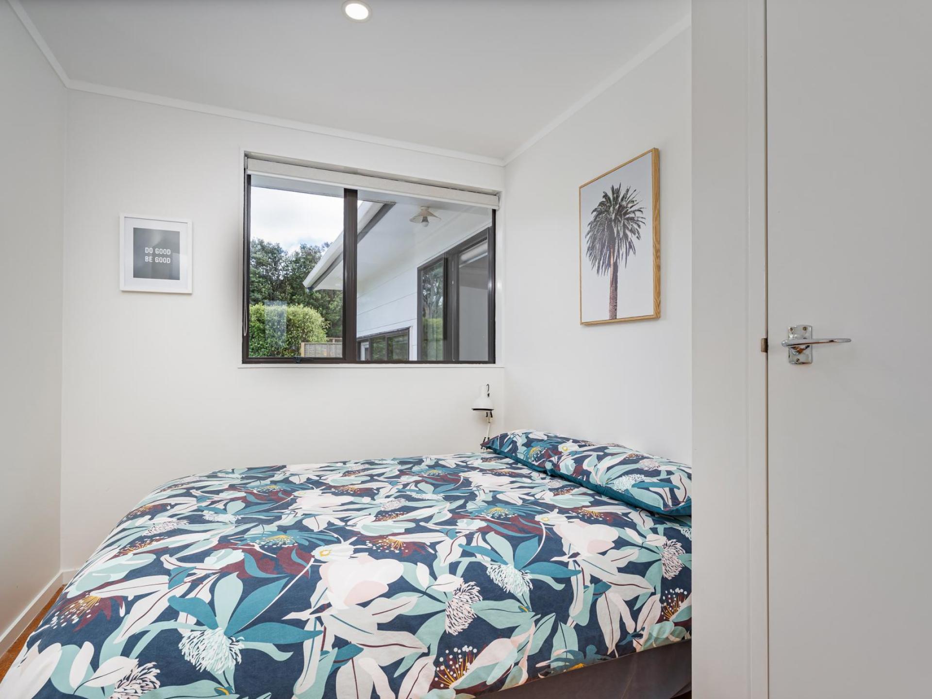 133 McMahon Ave, Whangapoua