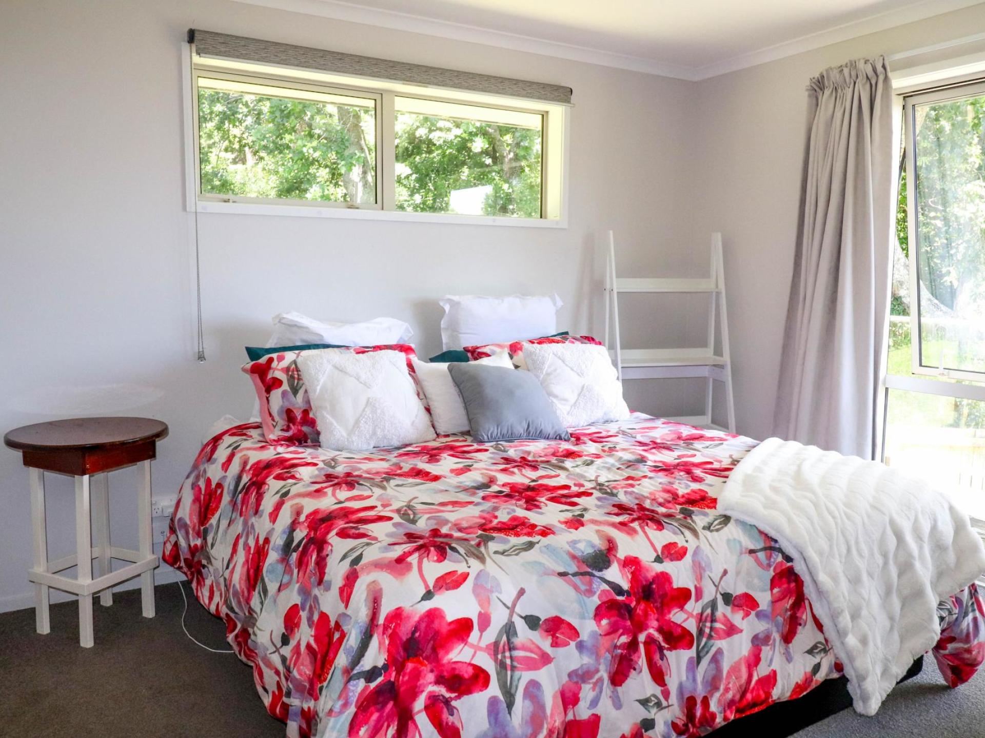 128 Korokoro Crescent, Thames