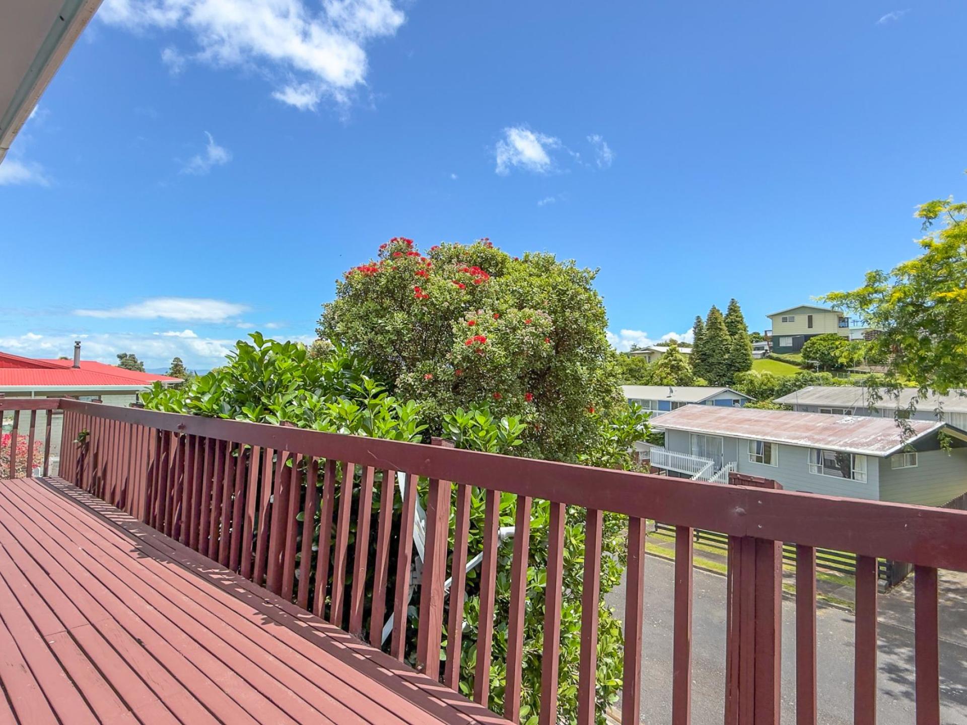 104 Hays Place, Thames