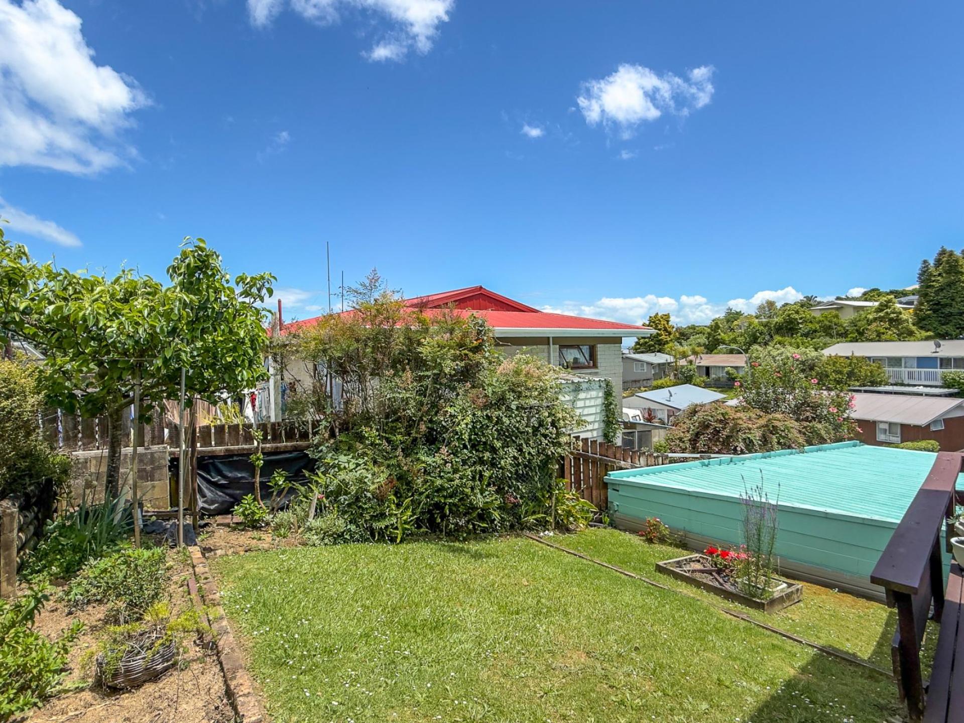 104 Hays Place, Thames