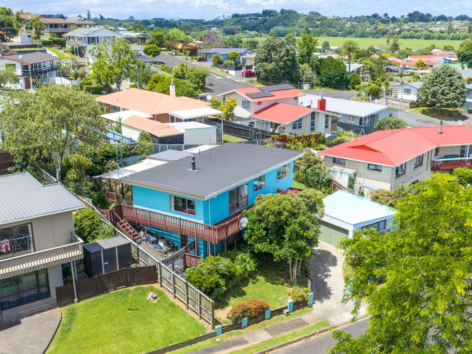 104 Hays Place, Thames