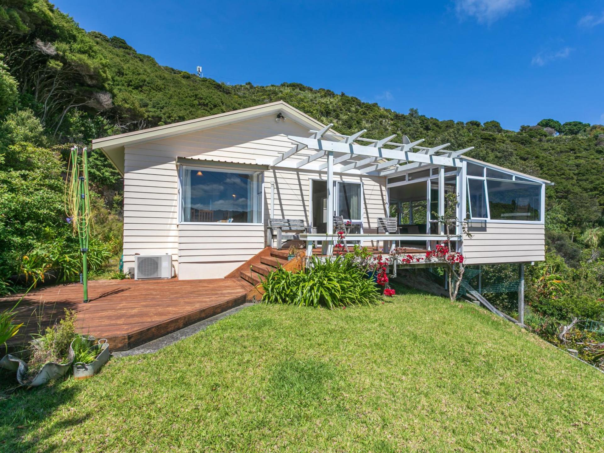2700 Wyuna Bay Road, Coromandel