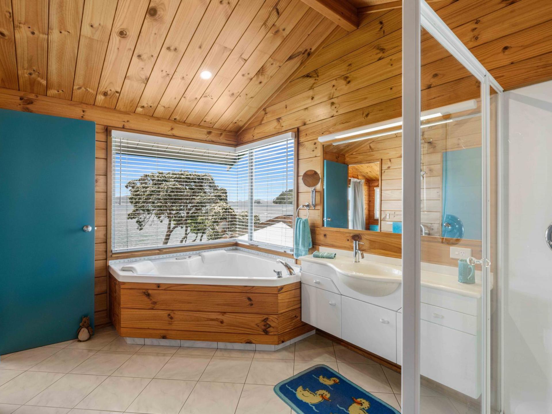 137 Captain Cook Road, Cooks Beach