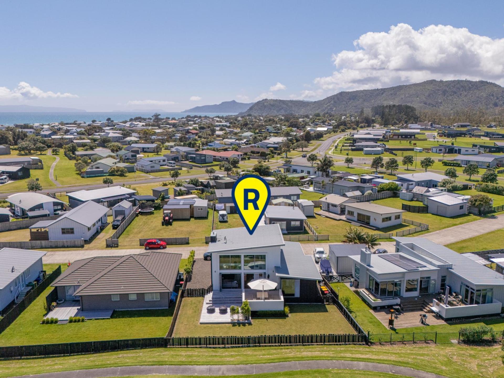 116 Taupata Way, Matarangi