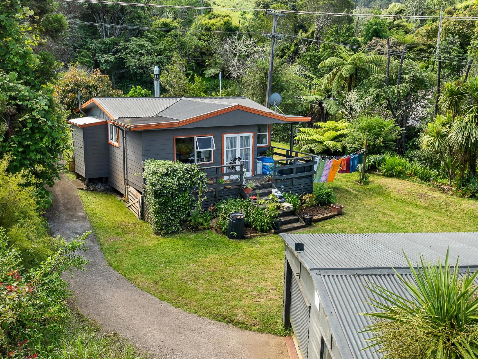 9 Ocean Beach Road, Tairua