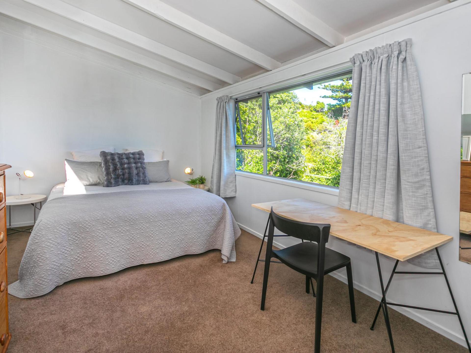 9 Christine Terrace, Hahei