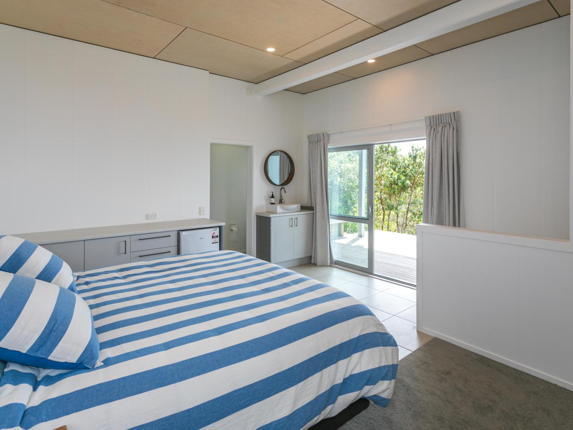 402 Tuateawa Road, Coromandel