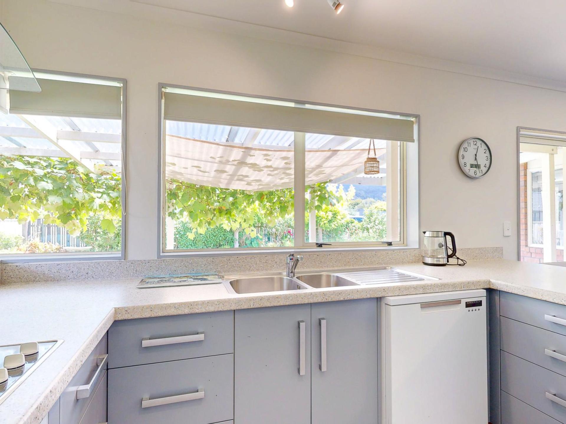 90B Richmond Street, Thames