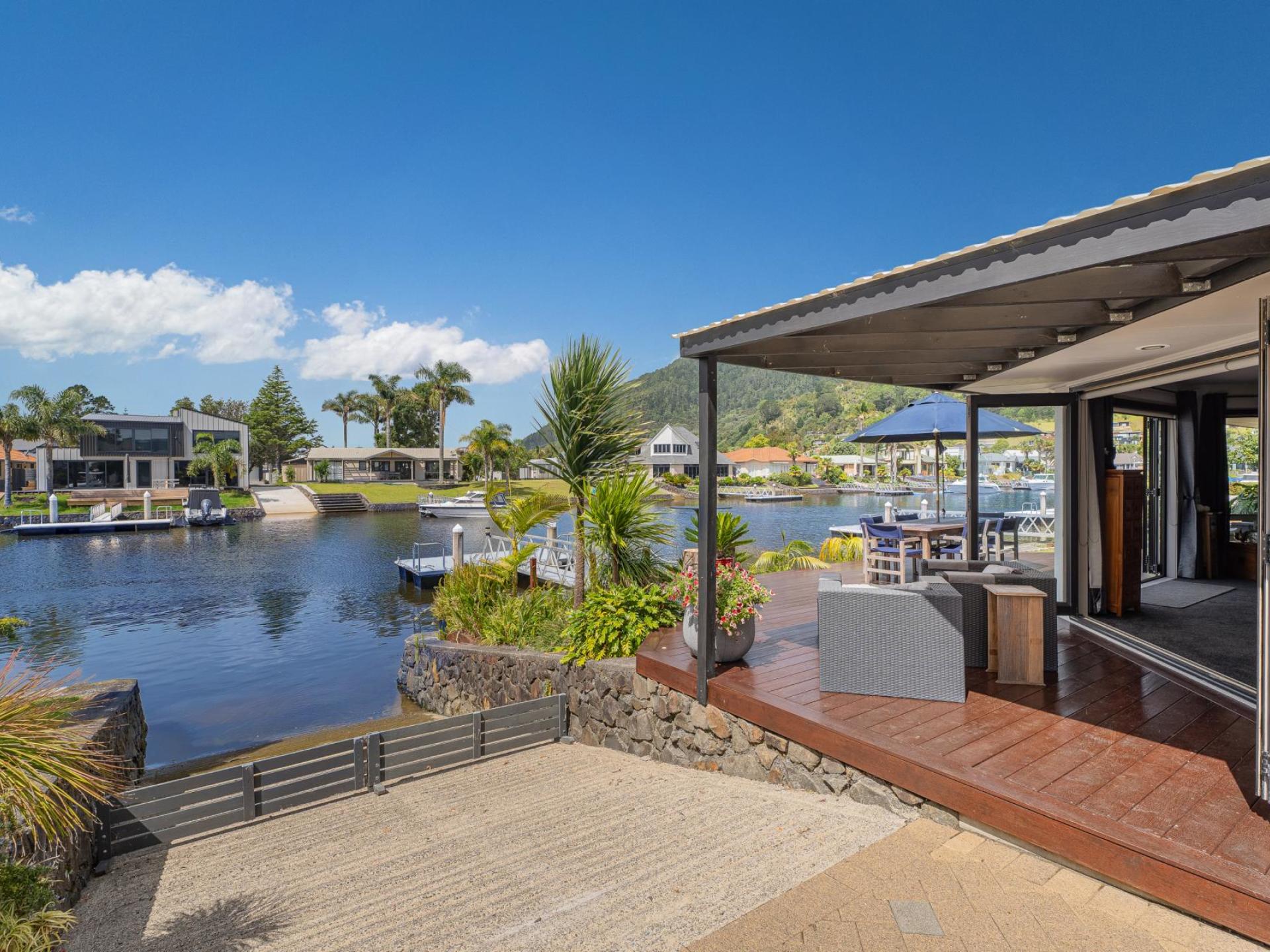 124 Motu Grande, Pauanui