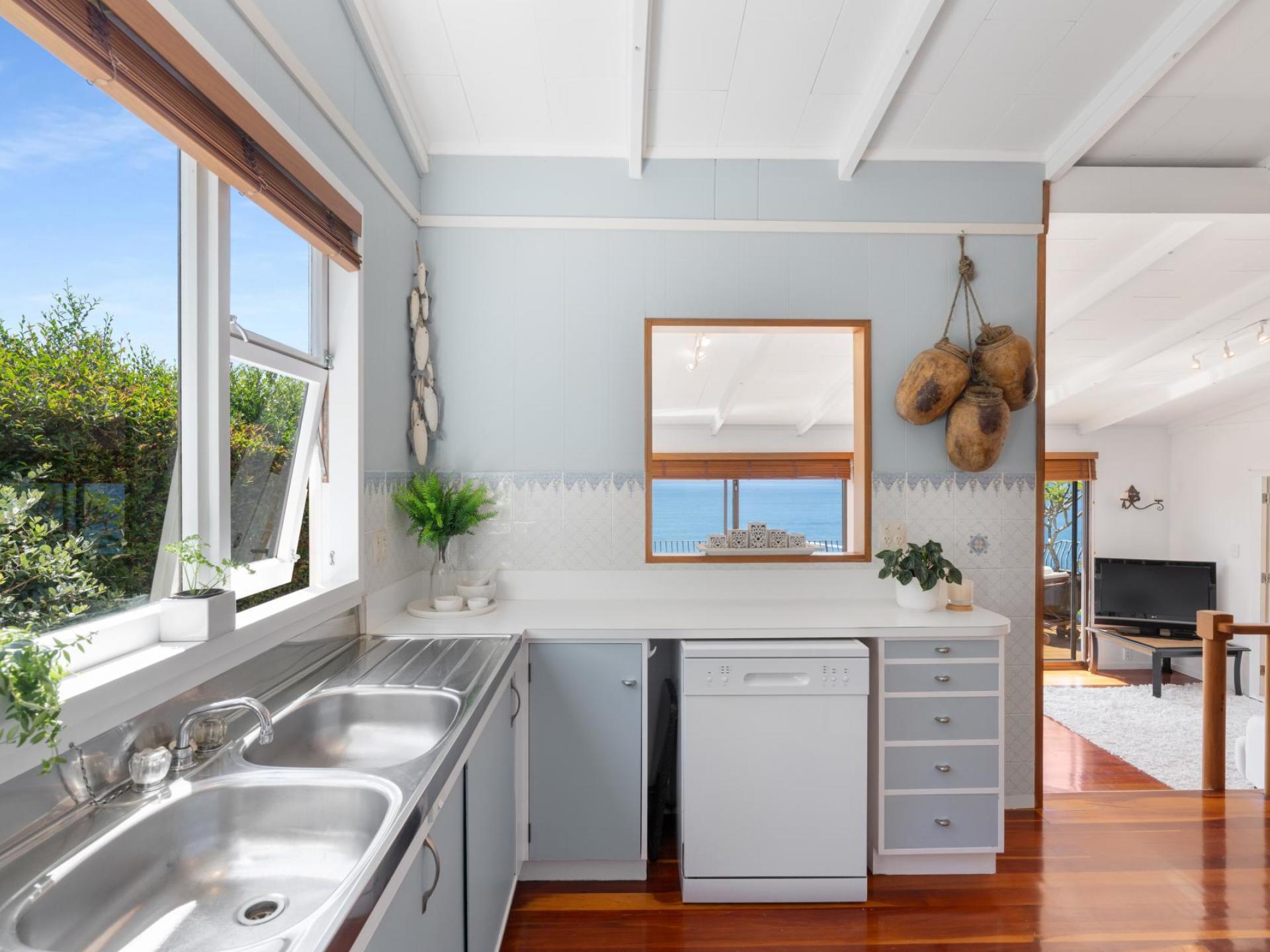 15 Pacific Drive, Tairua