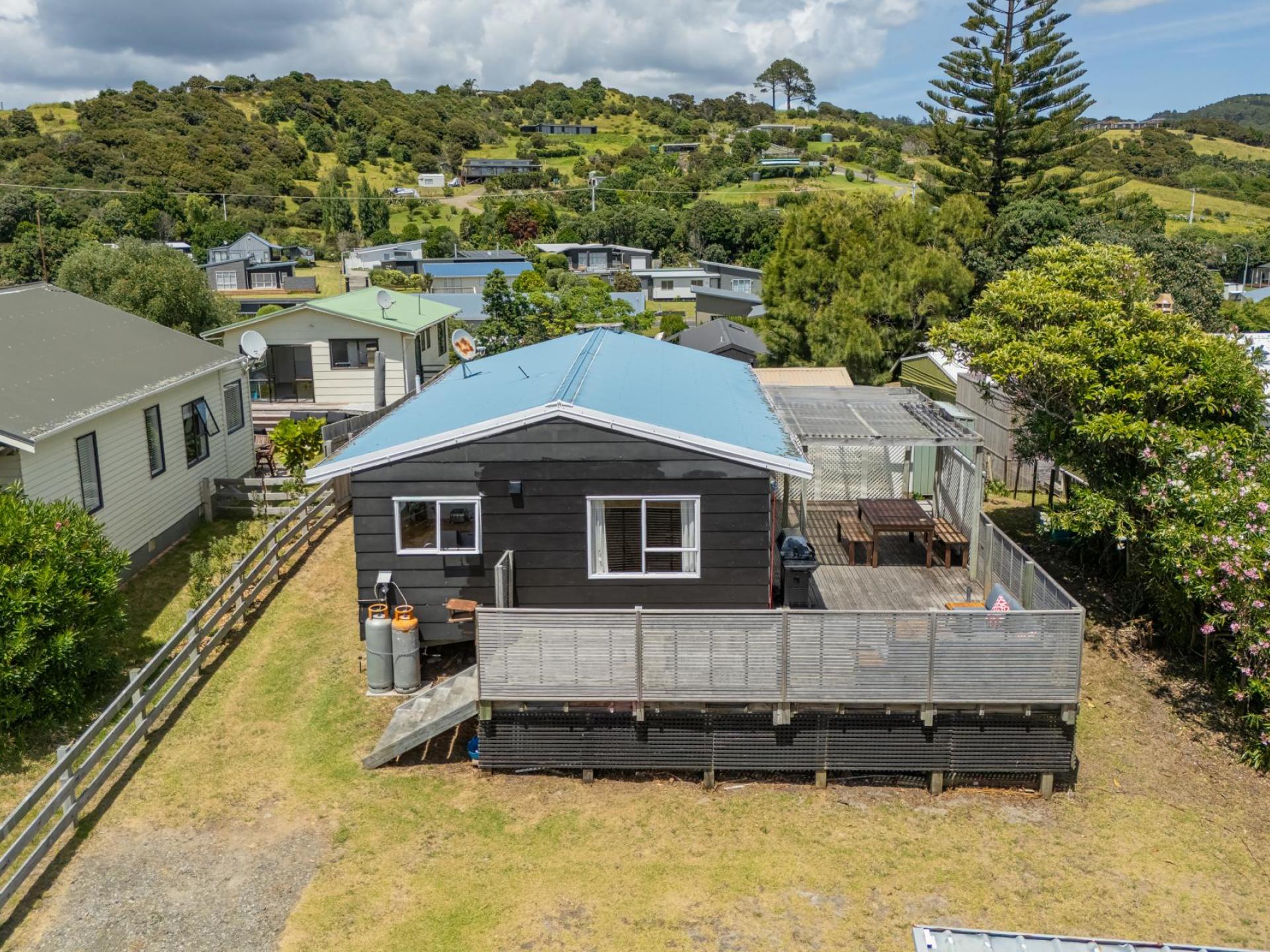 235 Tangiora Avenue, Whangapoua