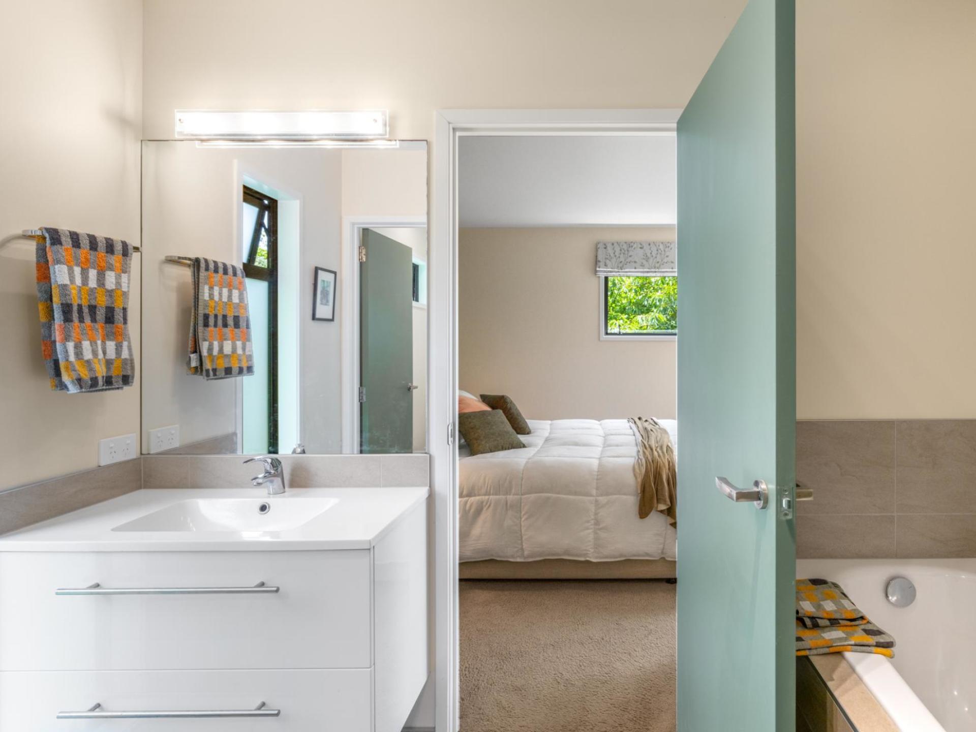 7 Willow Grove, Tairua