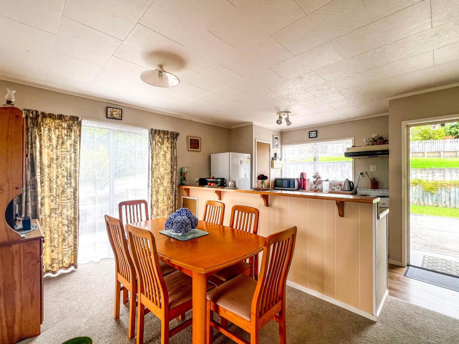 106 Regent Heights, Thames