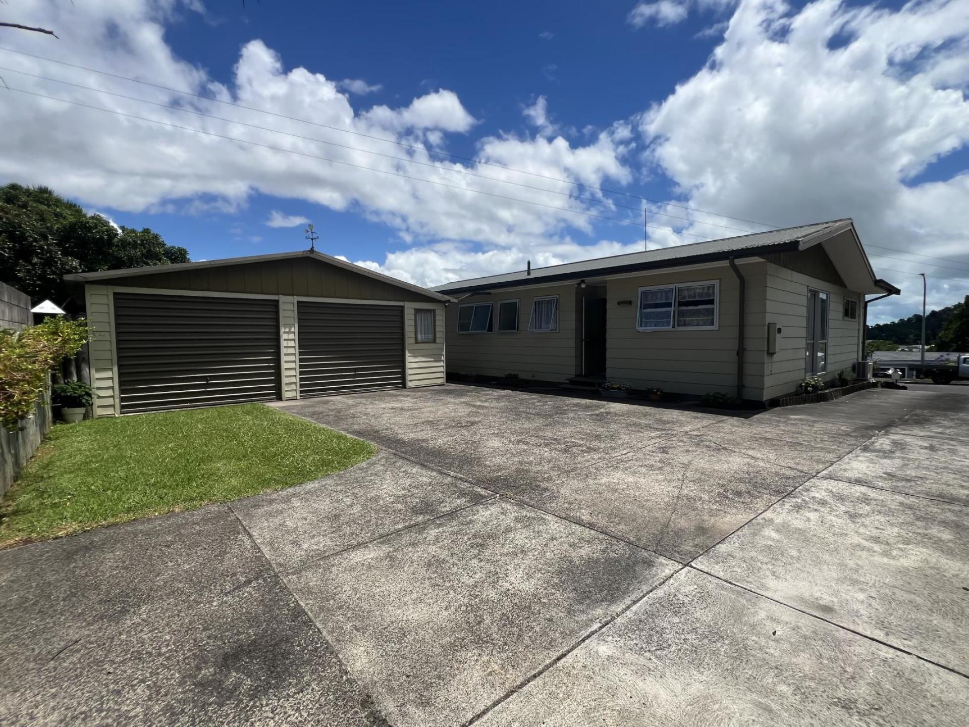 106 Regent Heights, Thames