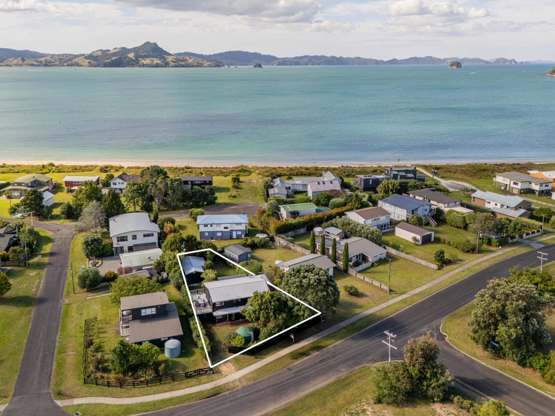 69 Captain Cook Road, Cooks Beach 69 Captain Cook Road, Cooks Beach