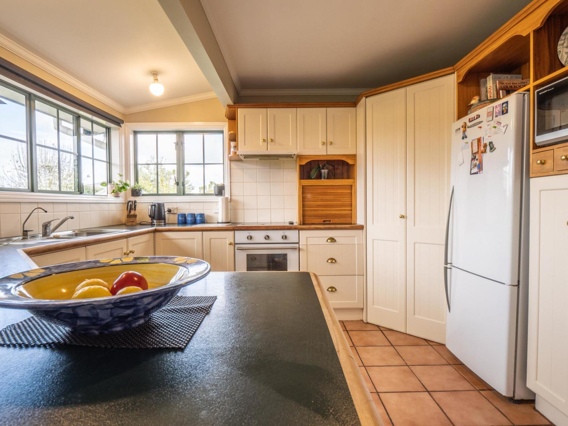 27 Raratuna Street, Turua