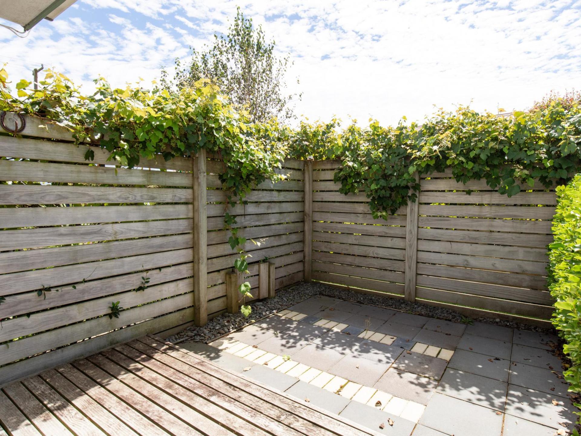 27 Raratuna Street, Turua