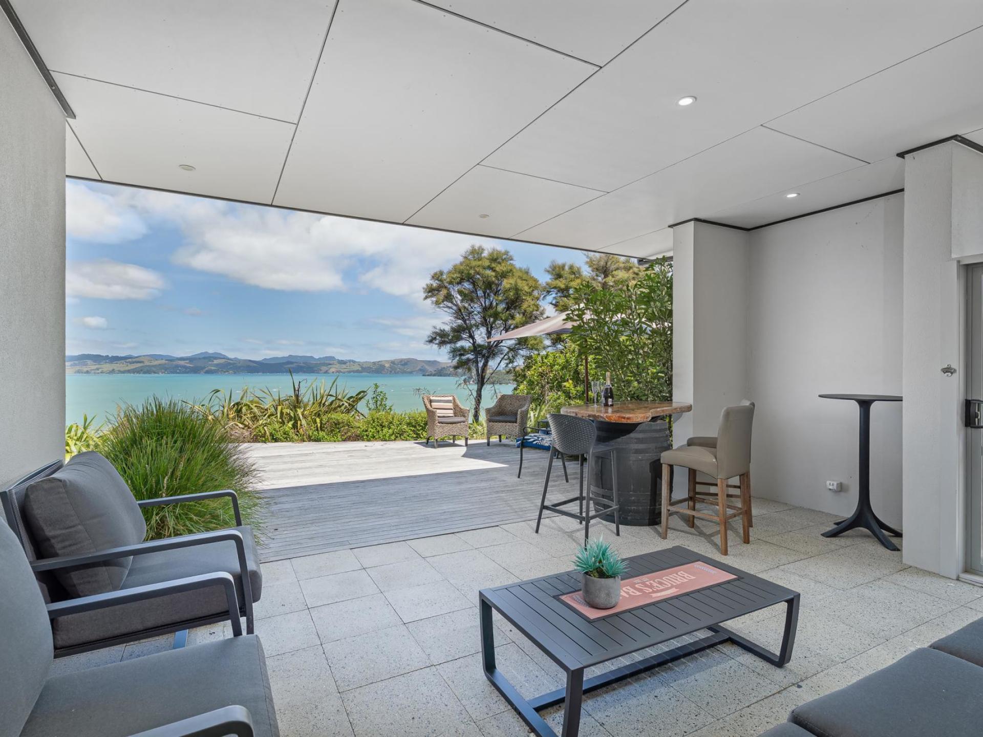 135 Huihana, Coromandel