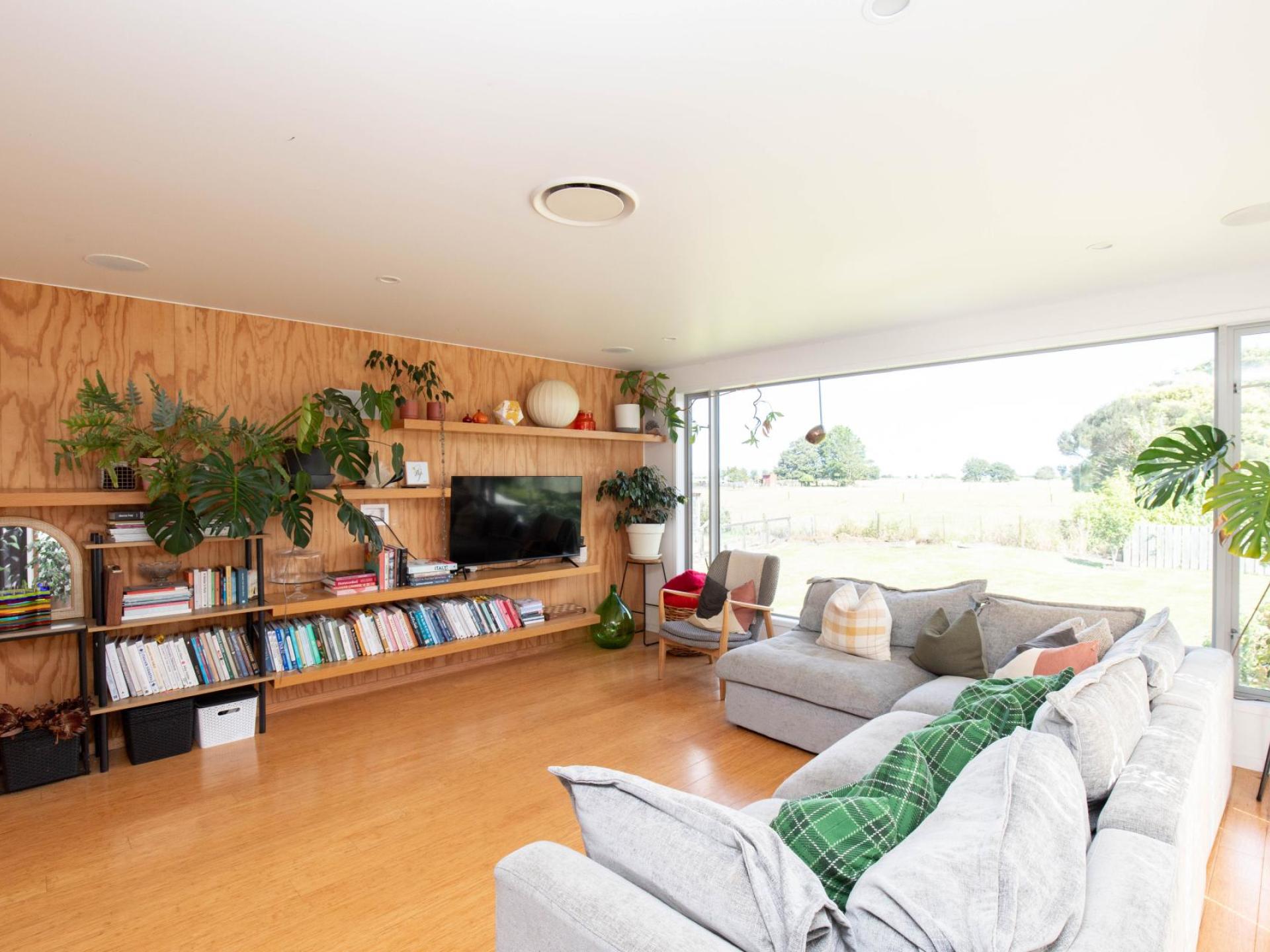 30 Orchard East Road, Ngatea