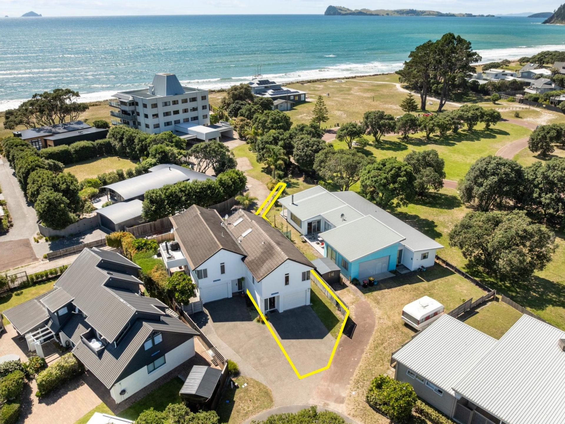 10 Justintime, Pauanui