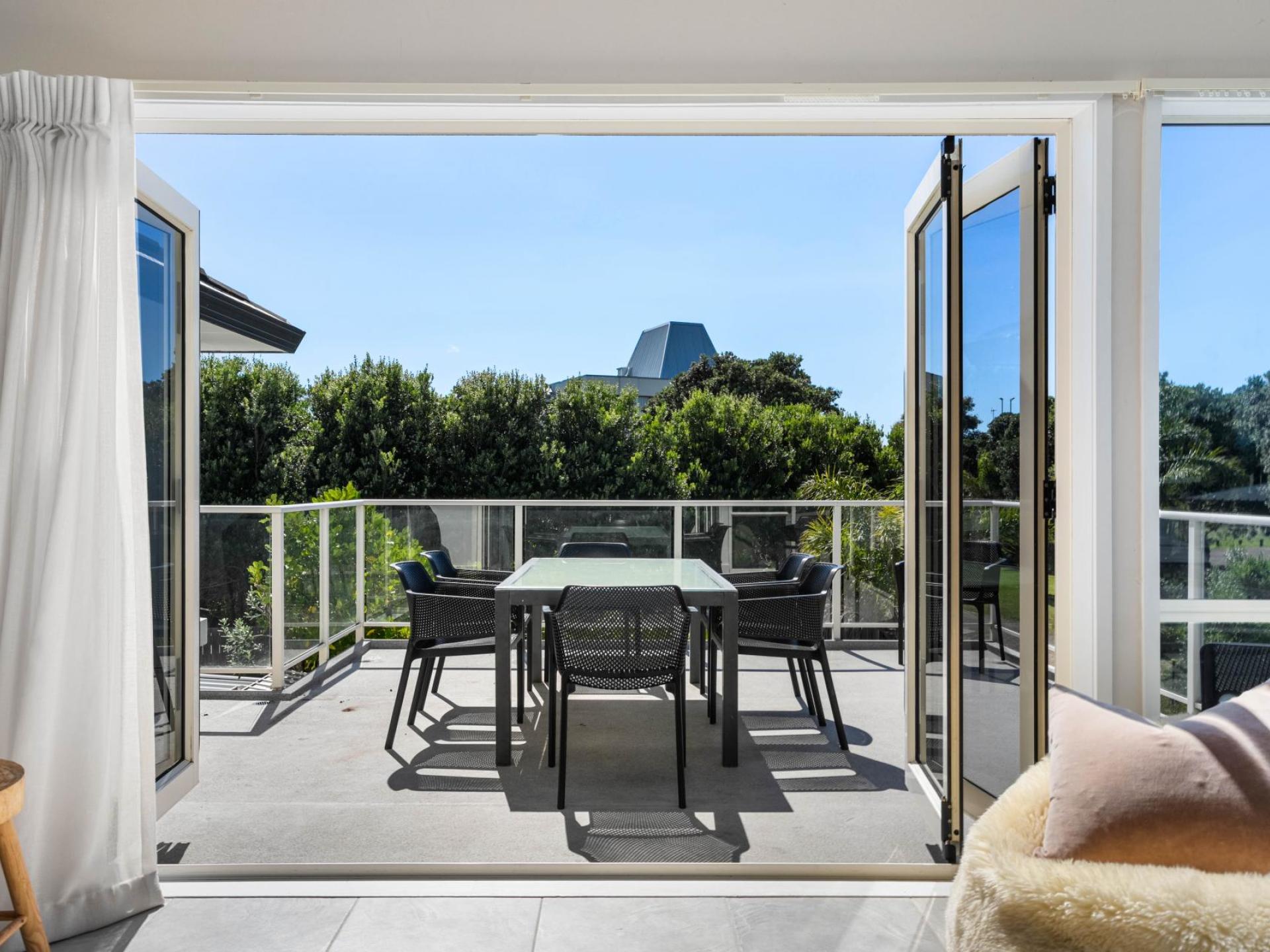 10 Justintime, Pauanui