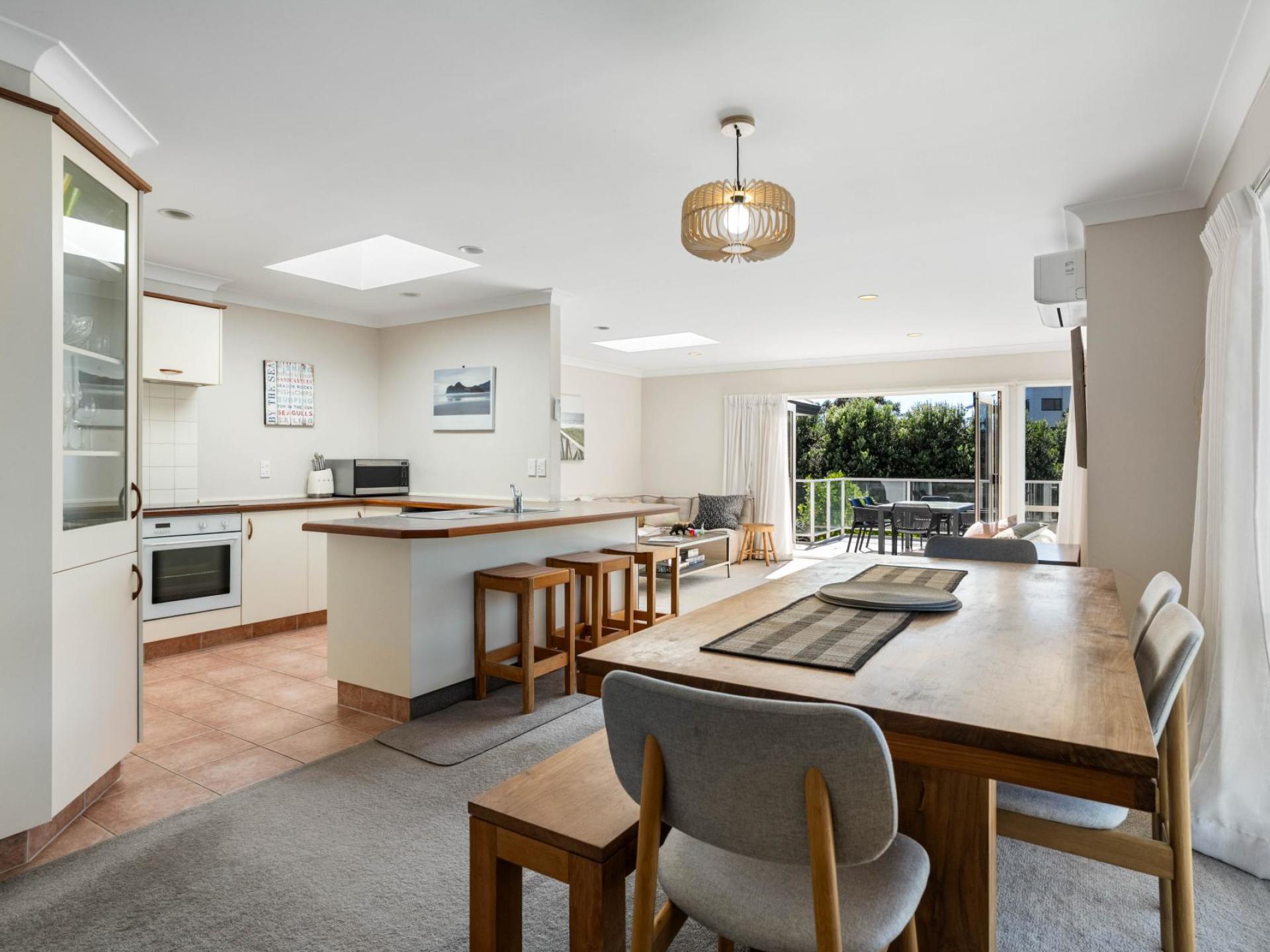 10 Justintime, Pauanui