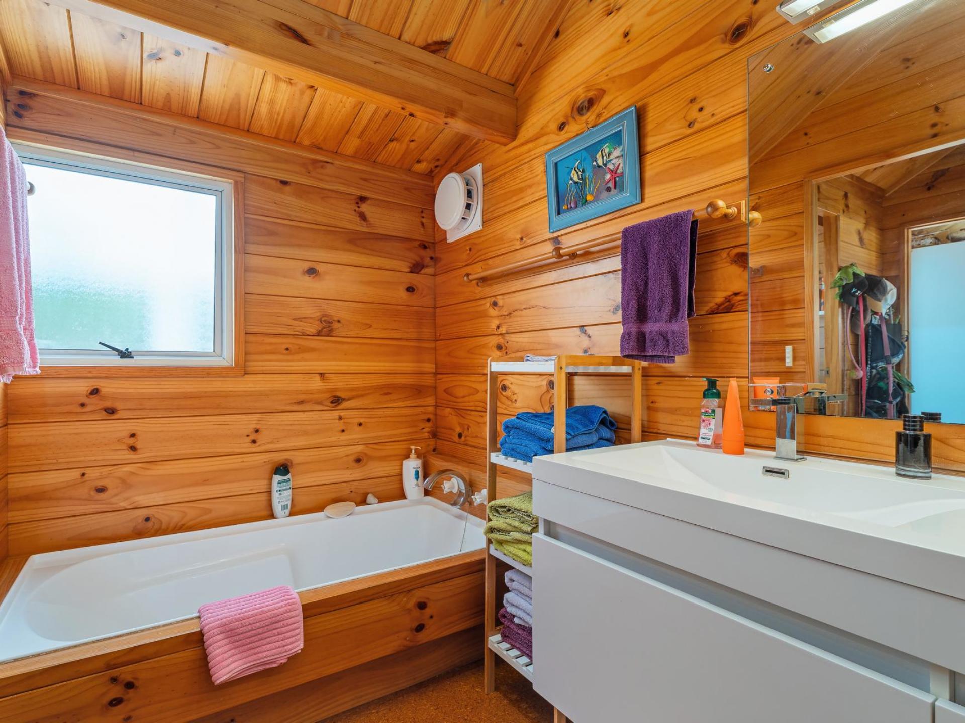 32 Kennedy Park Drive, Pauanui