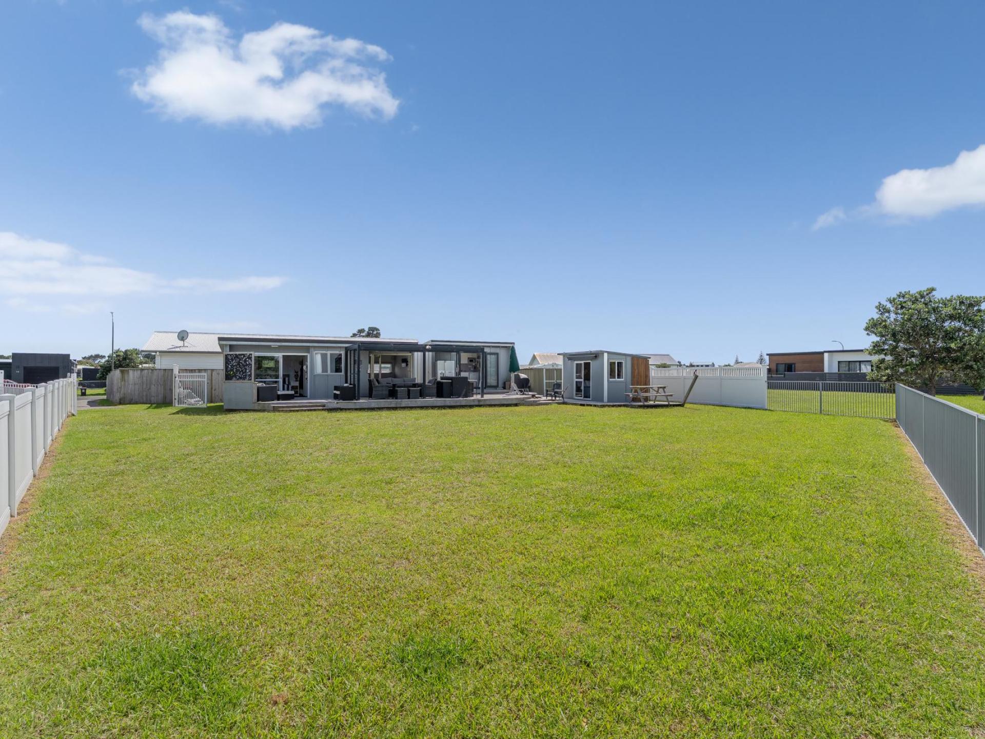 154 Ngaio Drive, Matarangi
