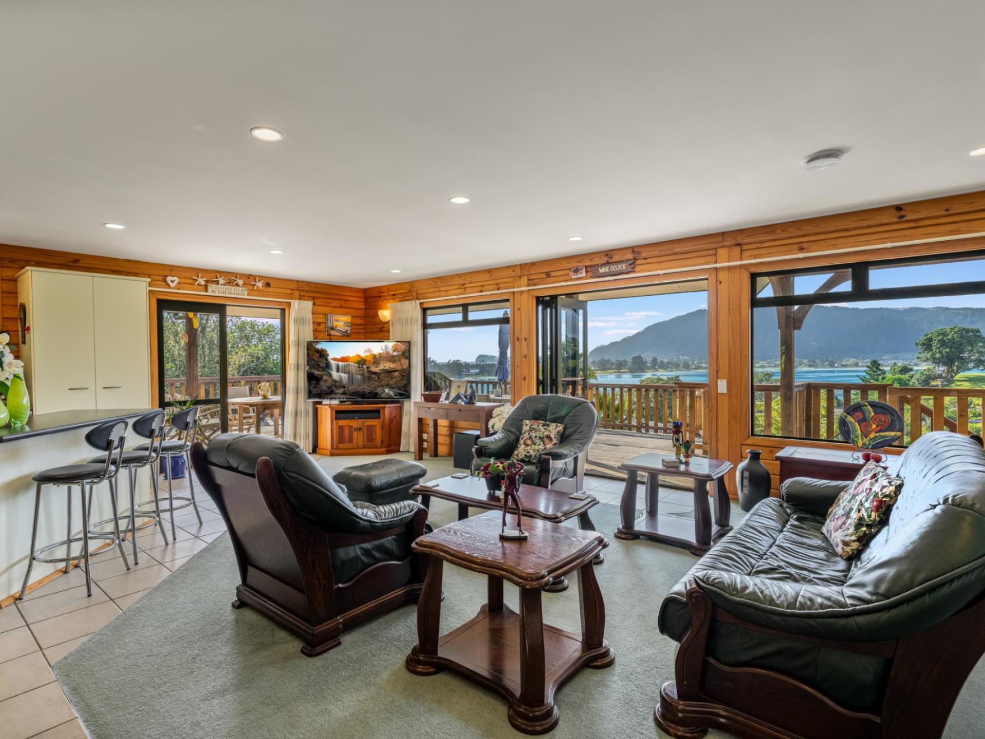 103 Main Road, Tairua