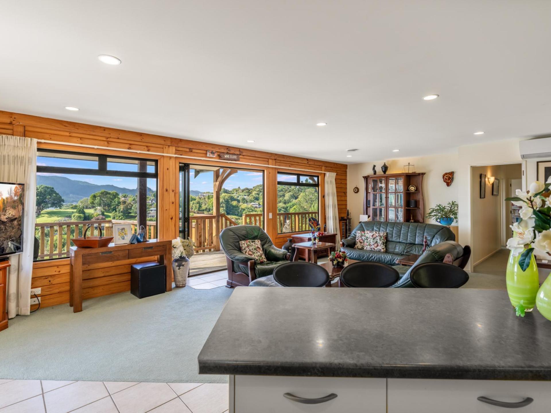 103 Main Road, Tairua