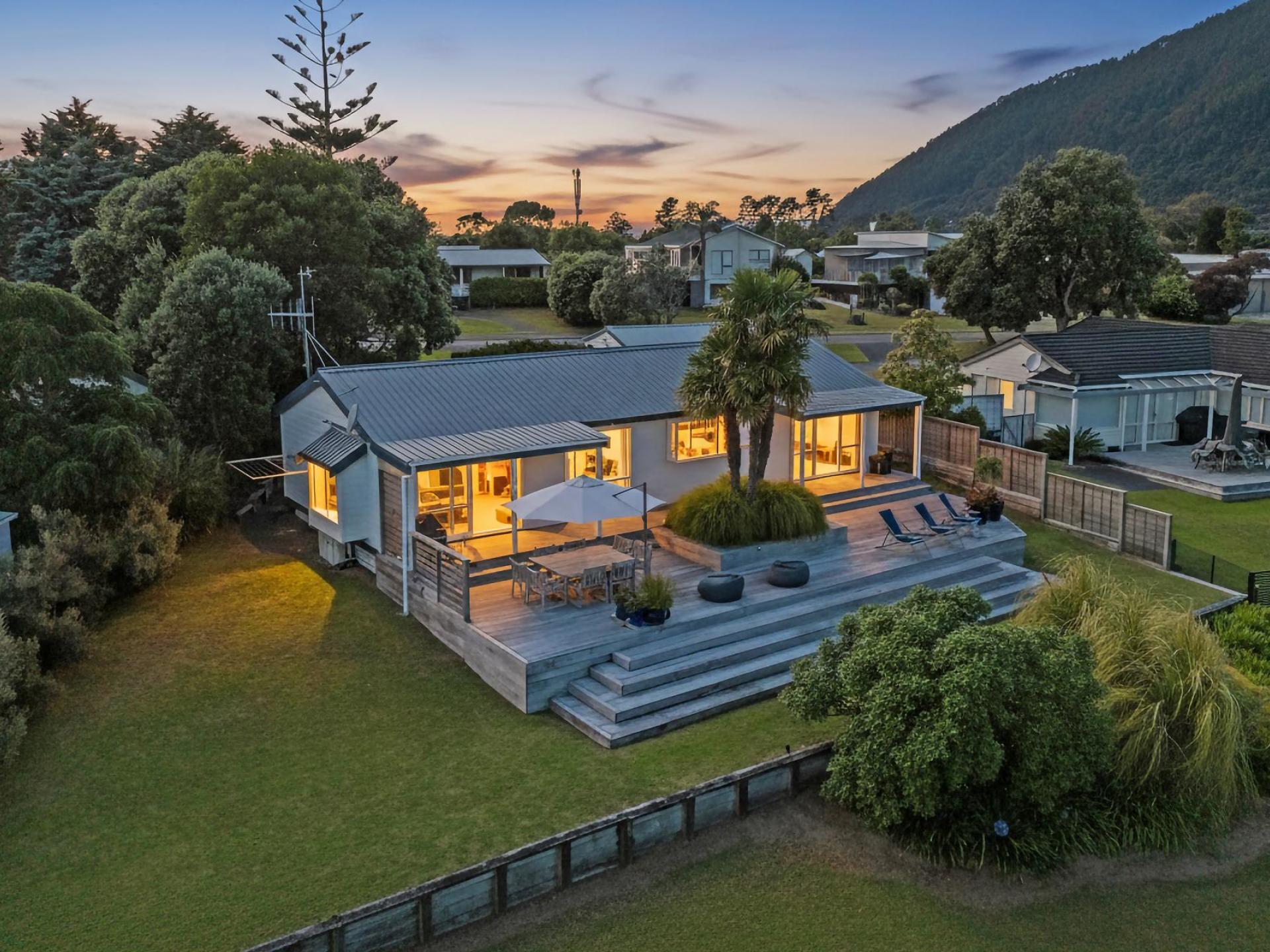 176 Vista Paku, Pauanui