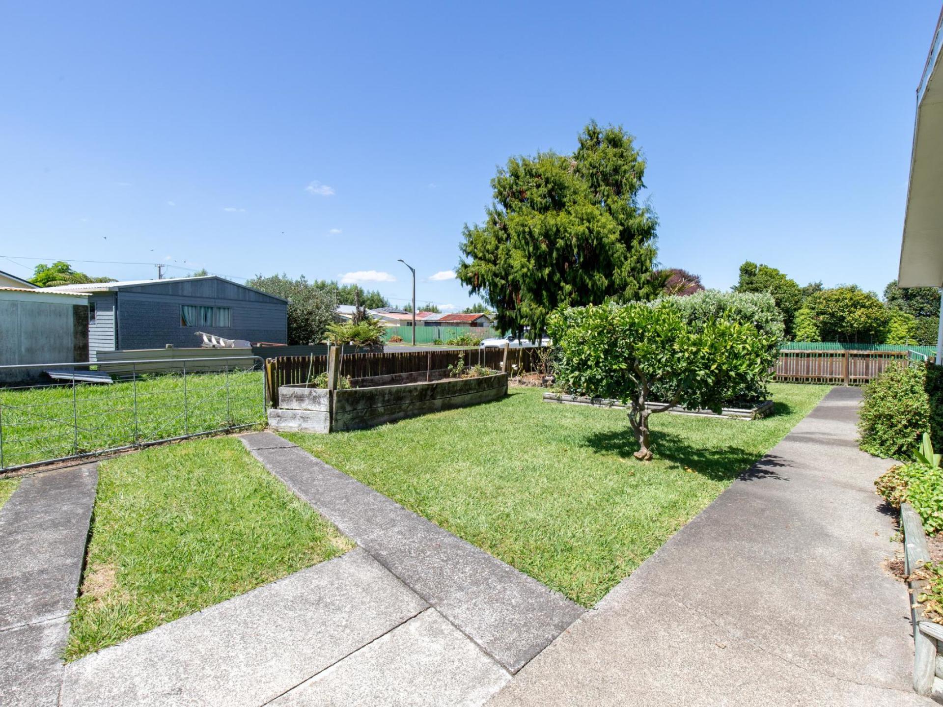 11 McClean Place, Ngatea 11 McClean Place, Ngatea