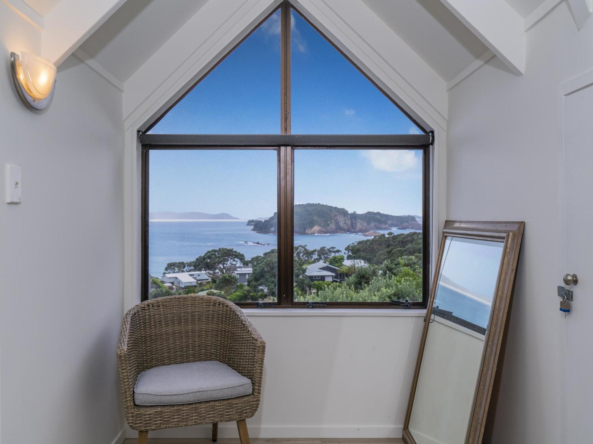 5 Florence Place, Hahei