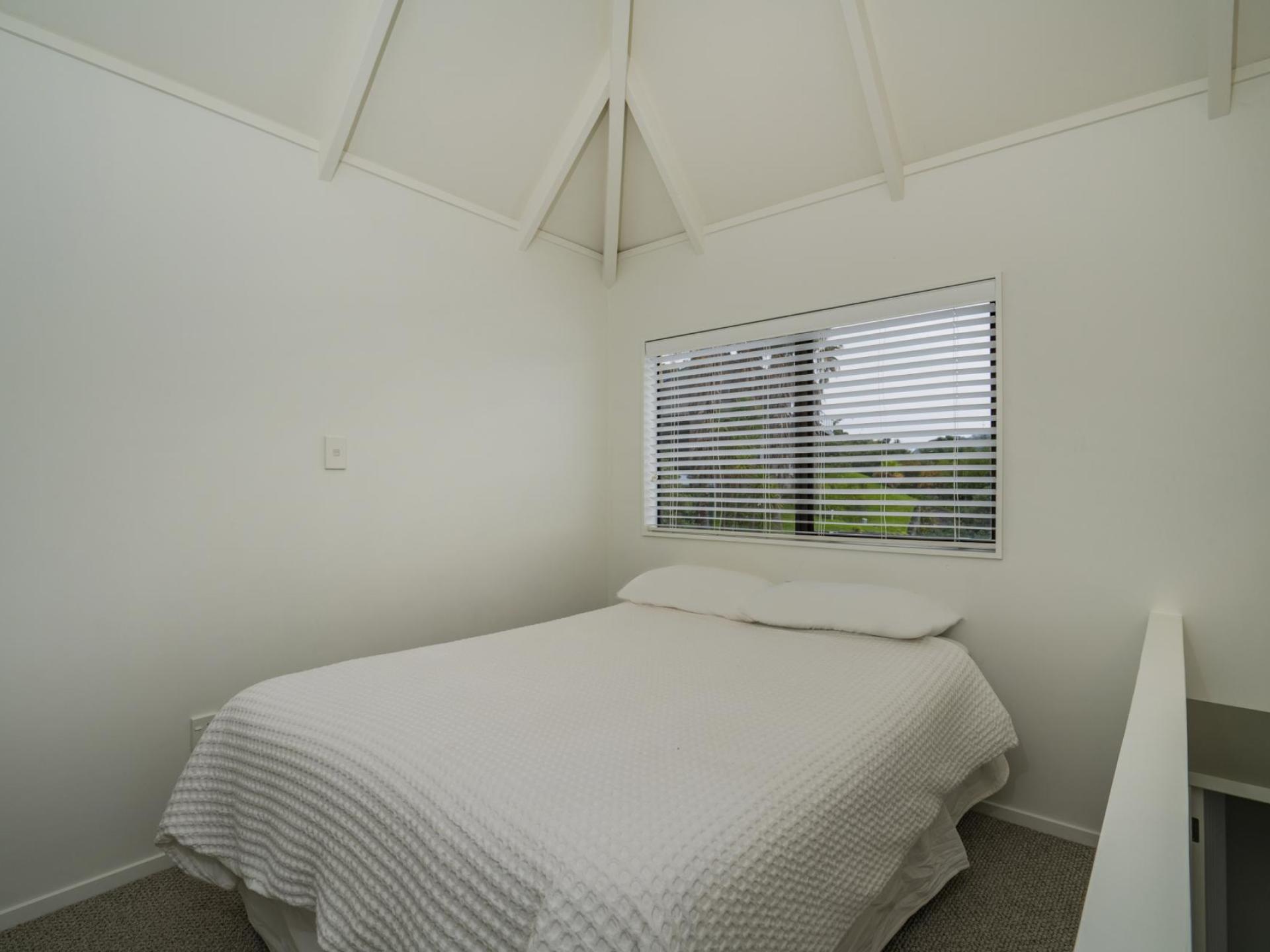 5 Florence Place, Hahei