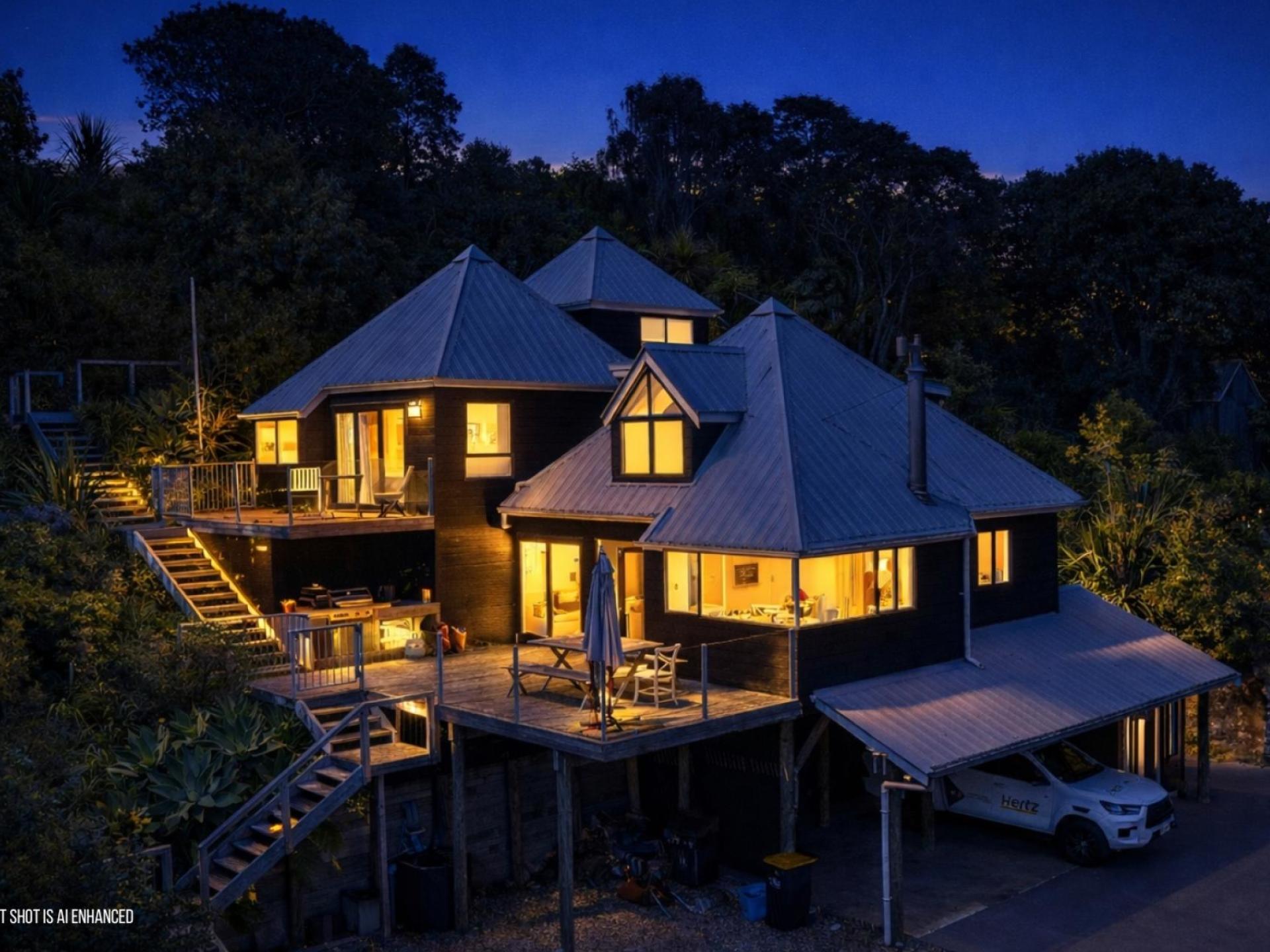 5 Florence Place, Hahei