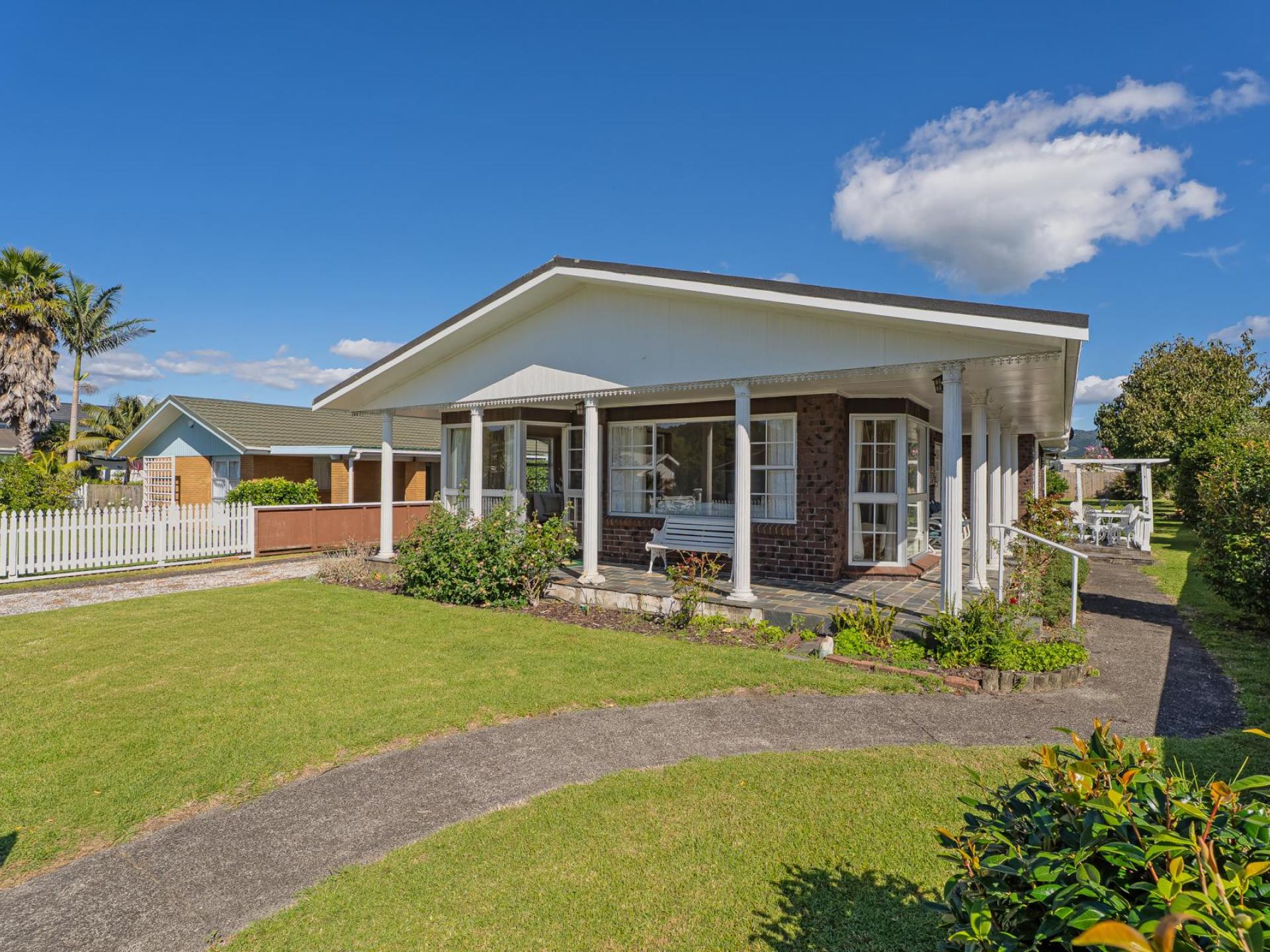 9 Hamilton Crescent, Whitianga