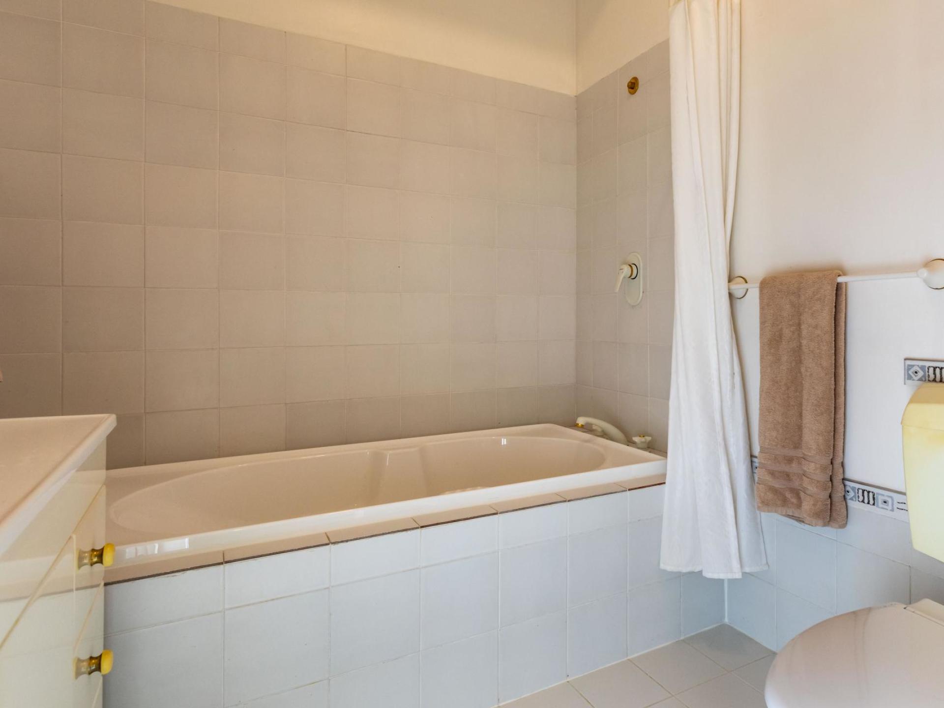 150 Lillis Lane, Coromandel 150 Lillis Lane, Coromandel