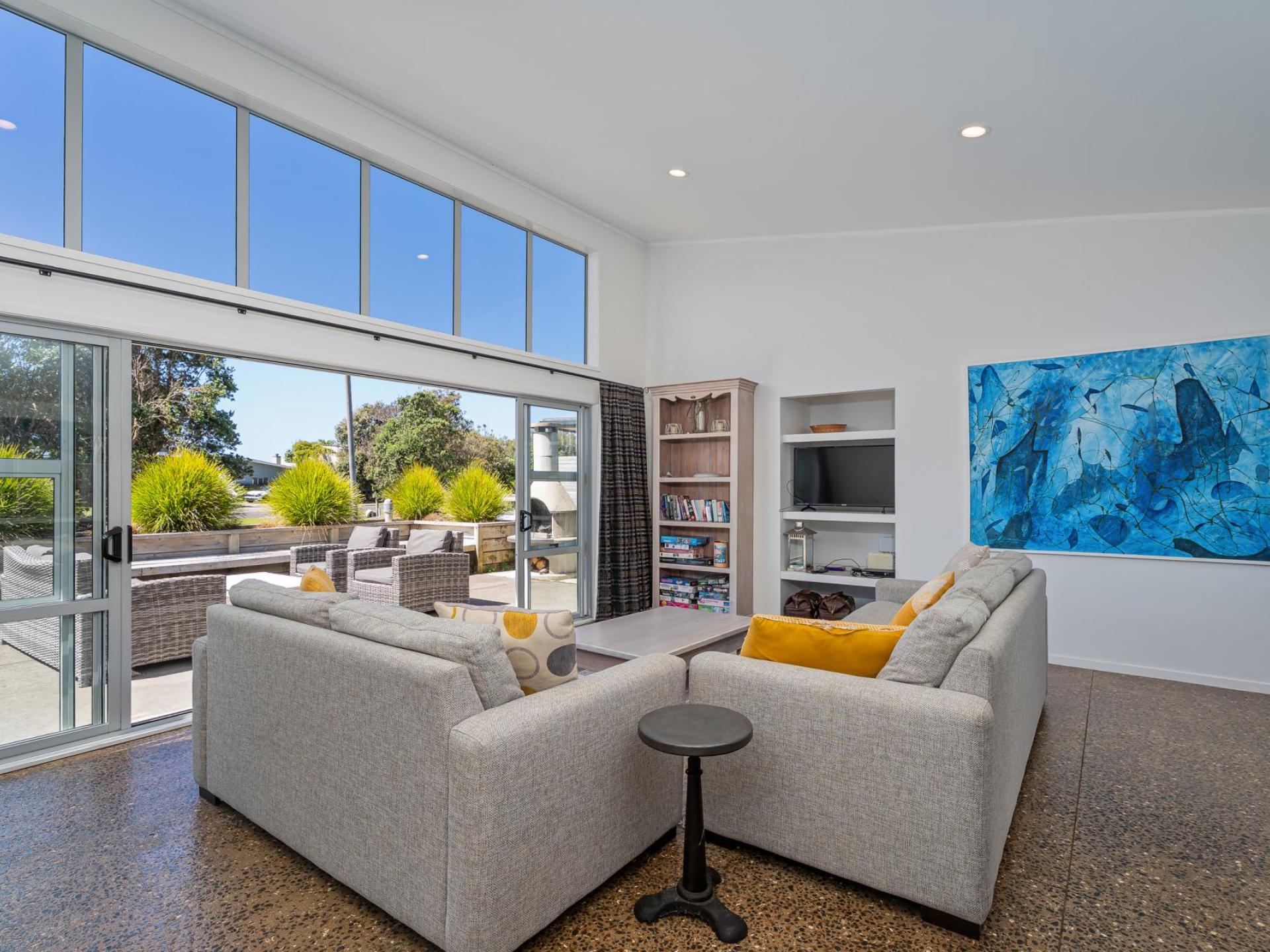 113 Sands Crescent, Matarangi