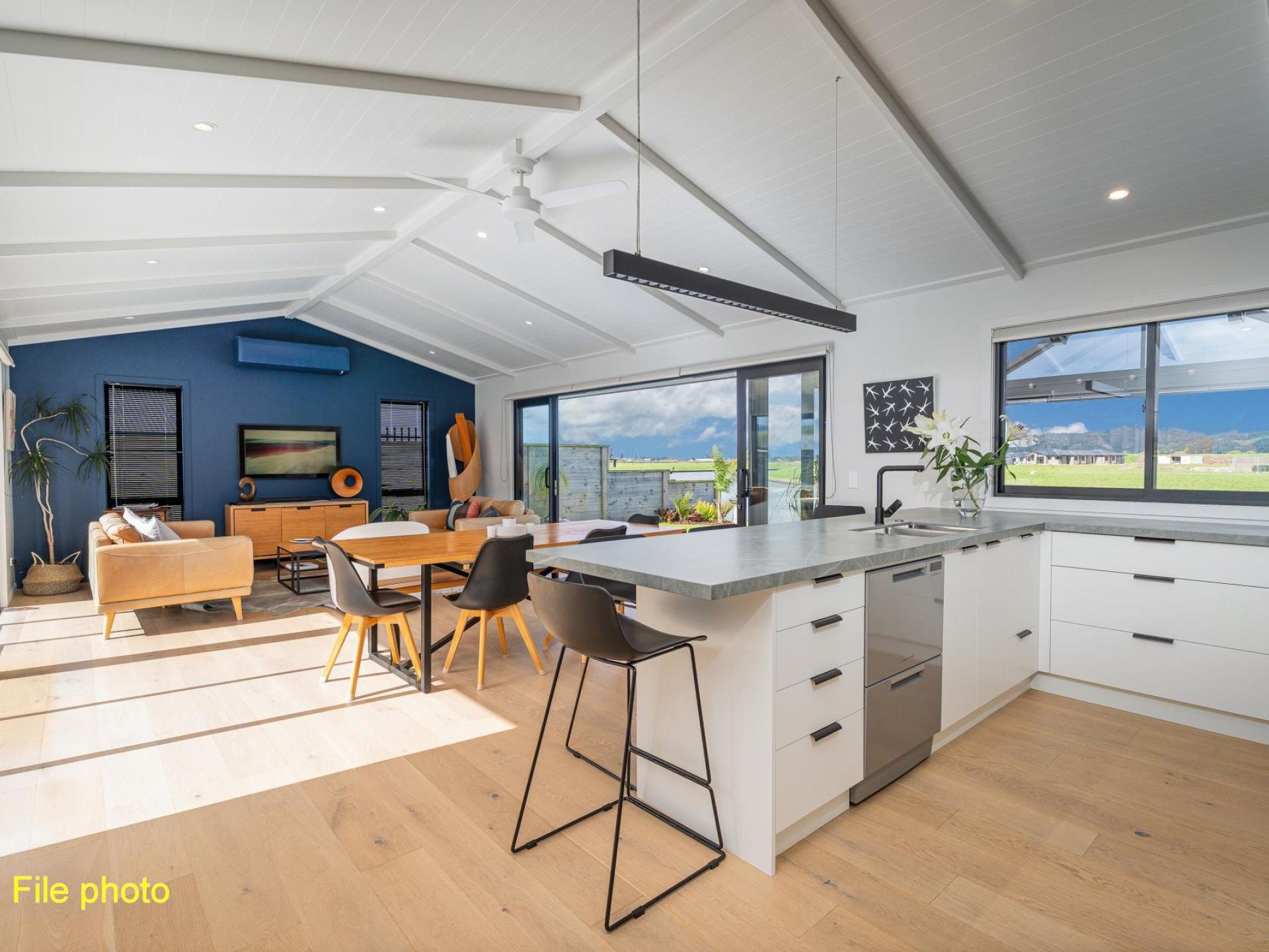 20 Ngaroma Crescent, Whitianga 20 Ngaroma Crescent, Whitianga