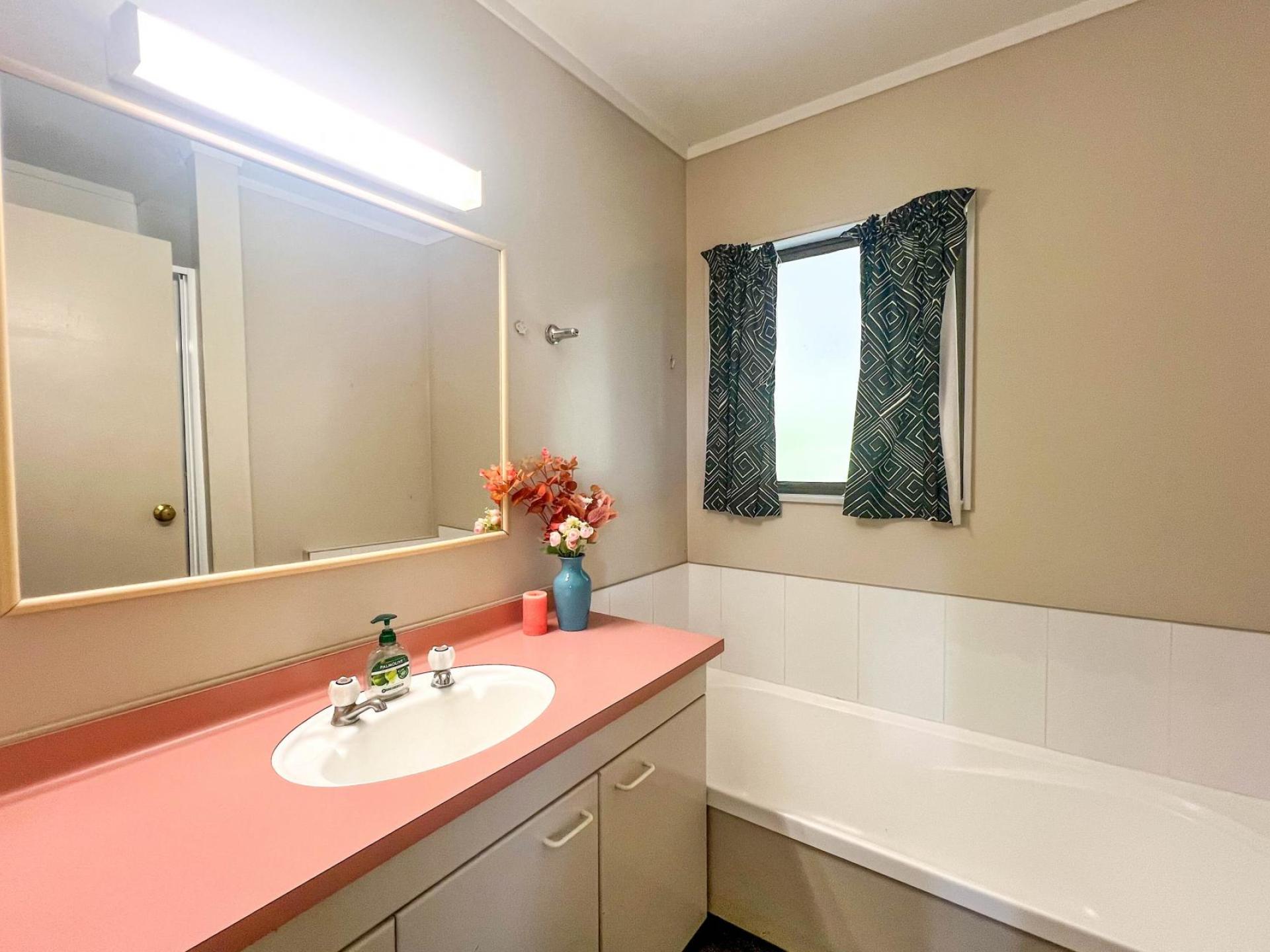 105 Mount View Road, Thames