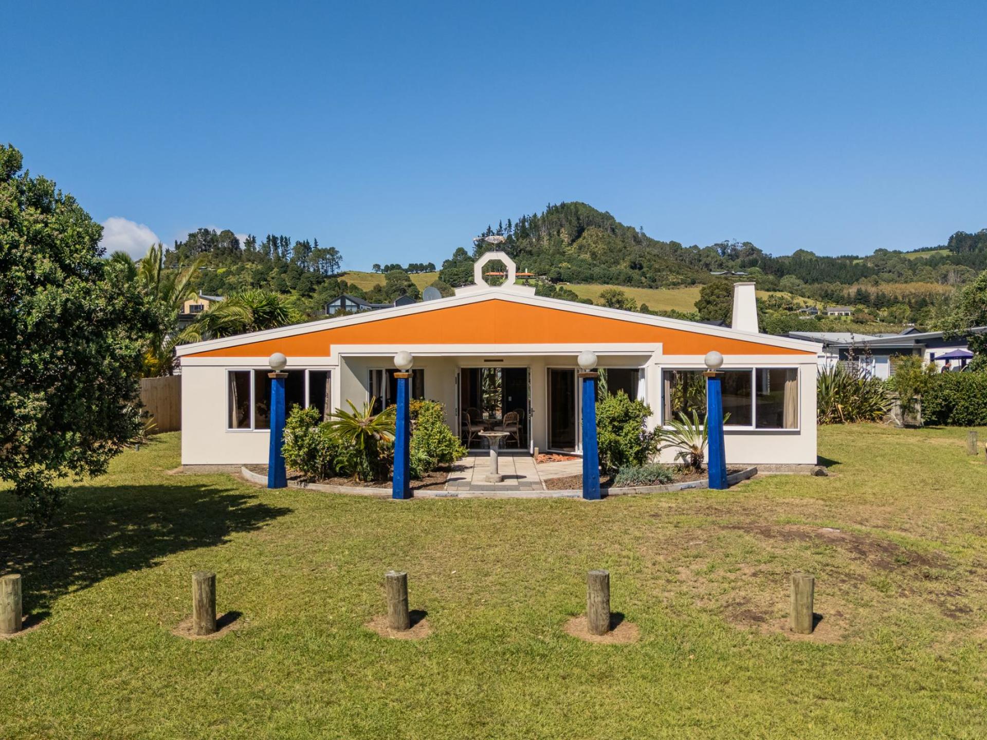 1 Hawk Hill Crescent, Cooks Beach