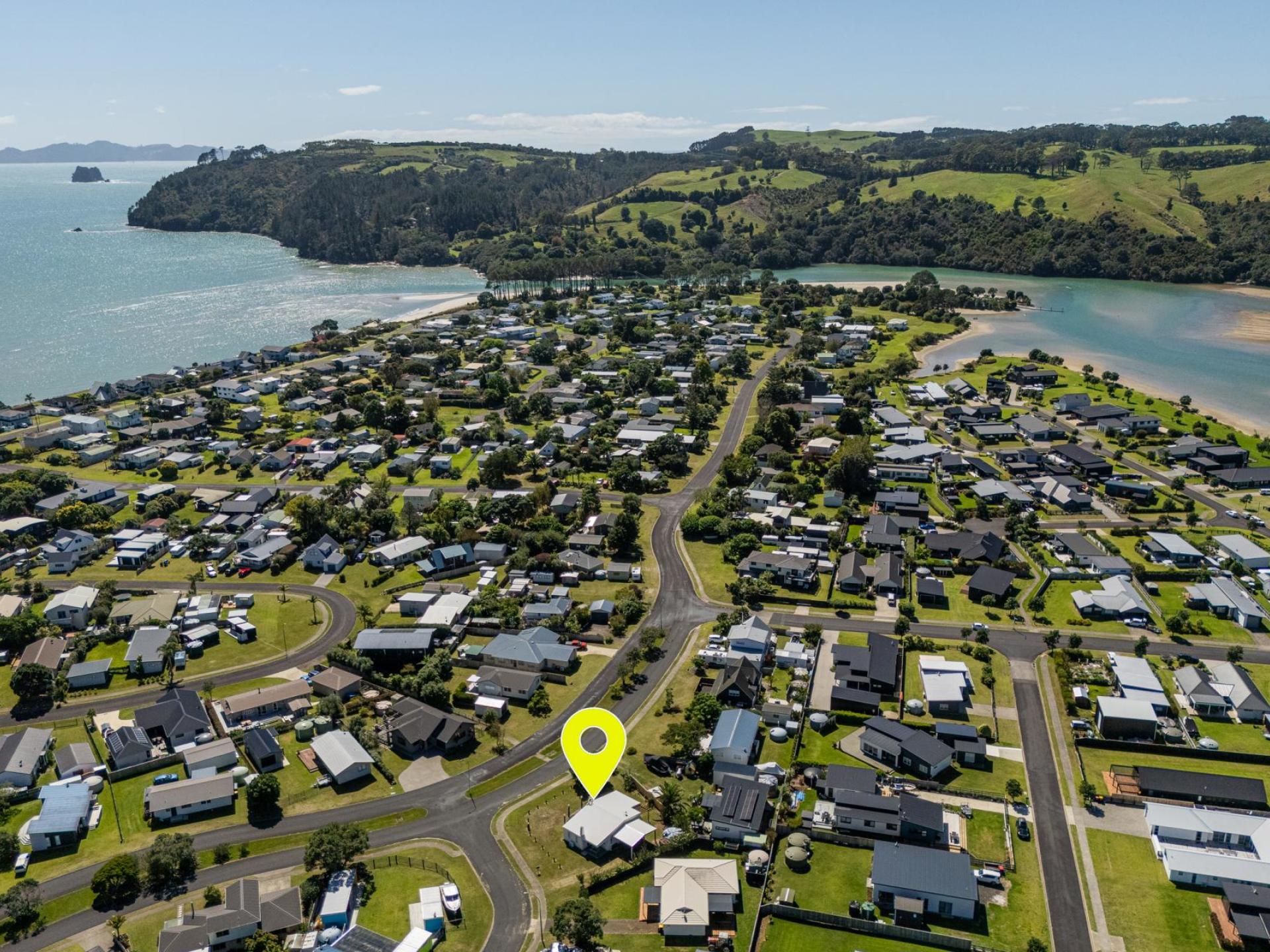 1 Hawk Hill Crescent, Cooks Beach
