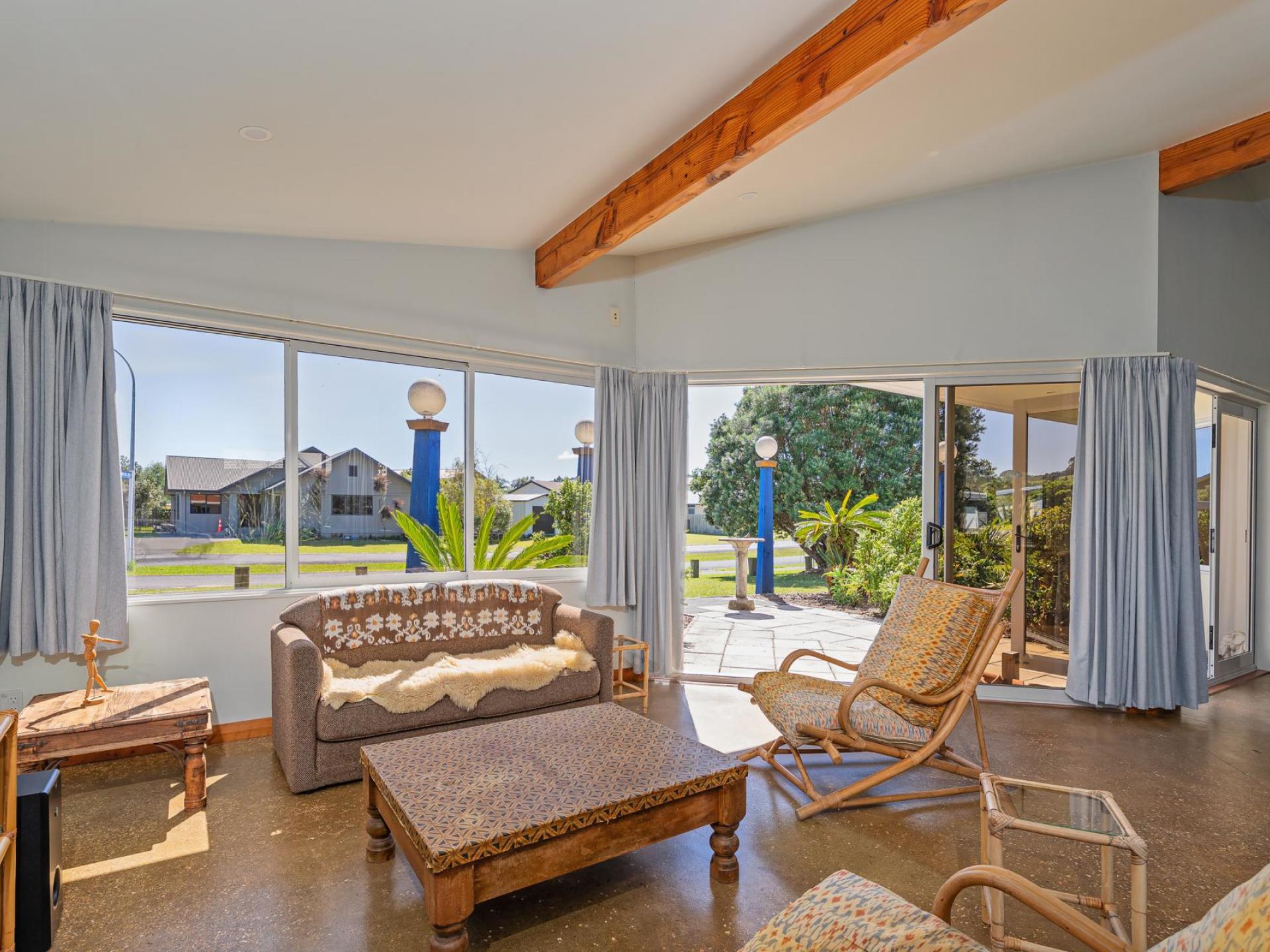 1 Hawk Hill Crescent, Cooks Beach