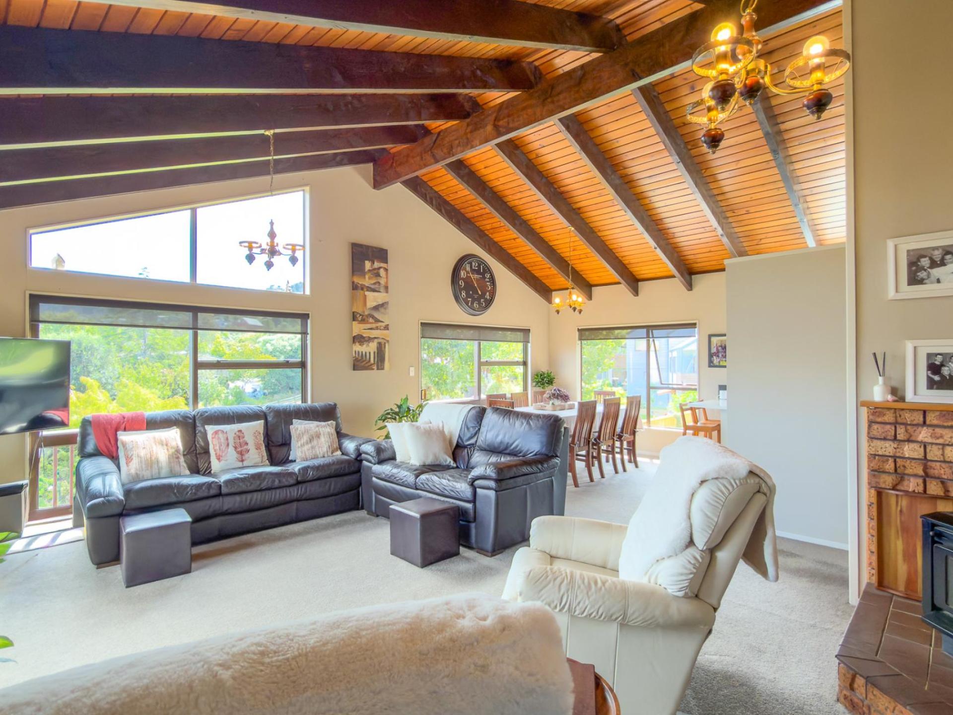 101 Mount View Road, Thames