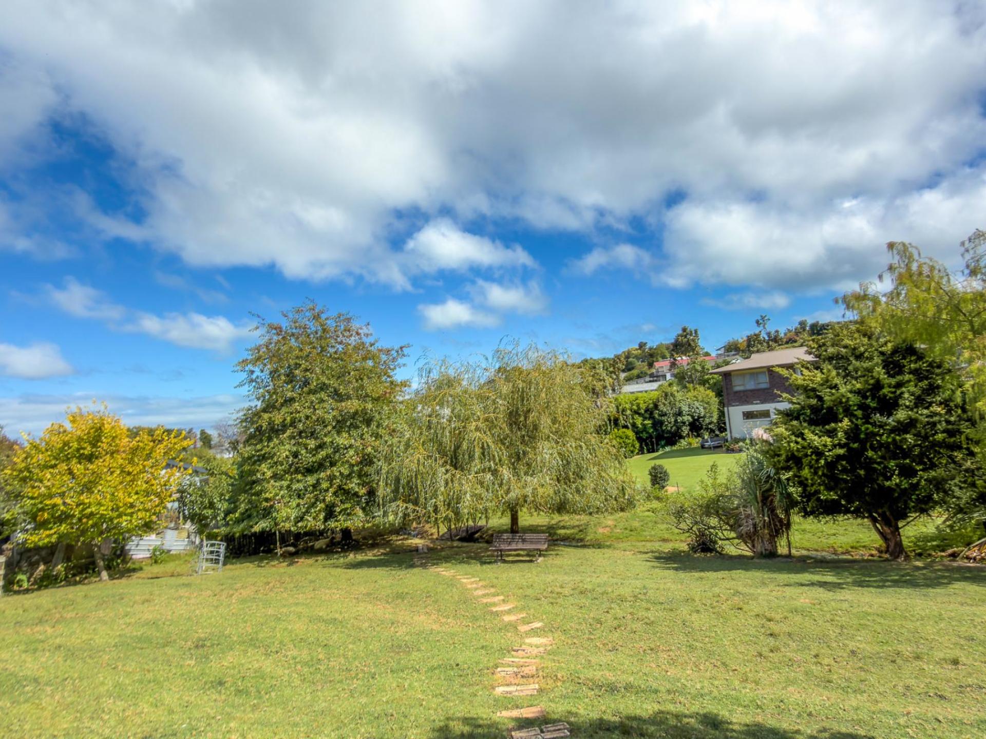 101 Mount View Road, Thames