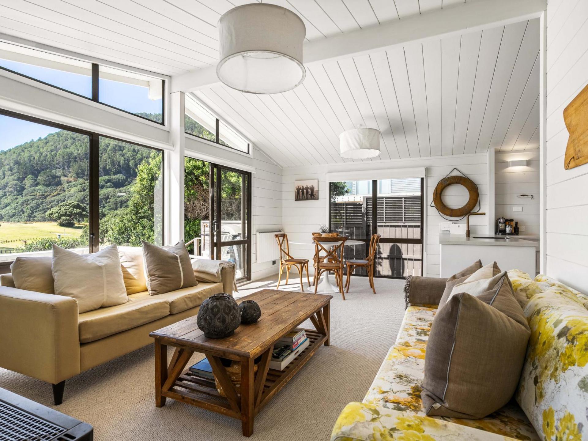 12a McLiver Place, Pauanui